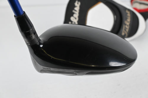 Titleist 910 D2 Driver / 9.5 Degree / Regular Flex Diamana S+ Blue 62 Shaft