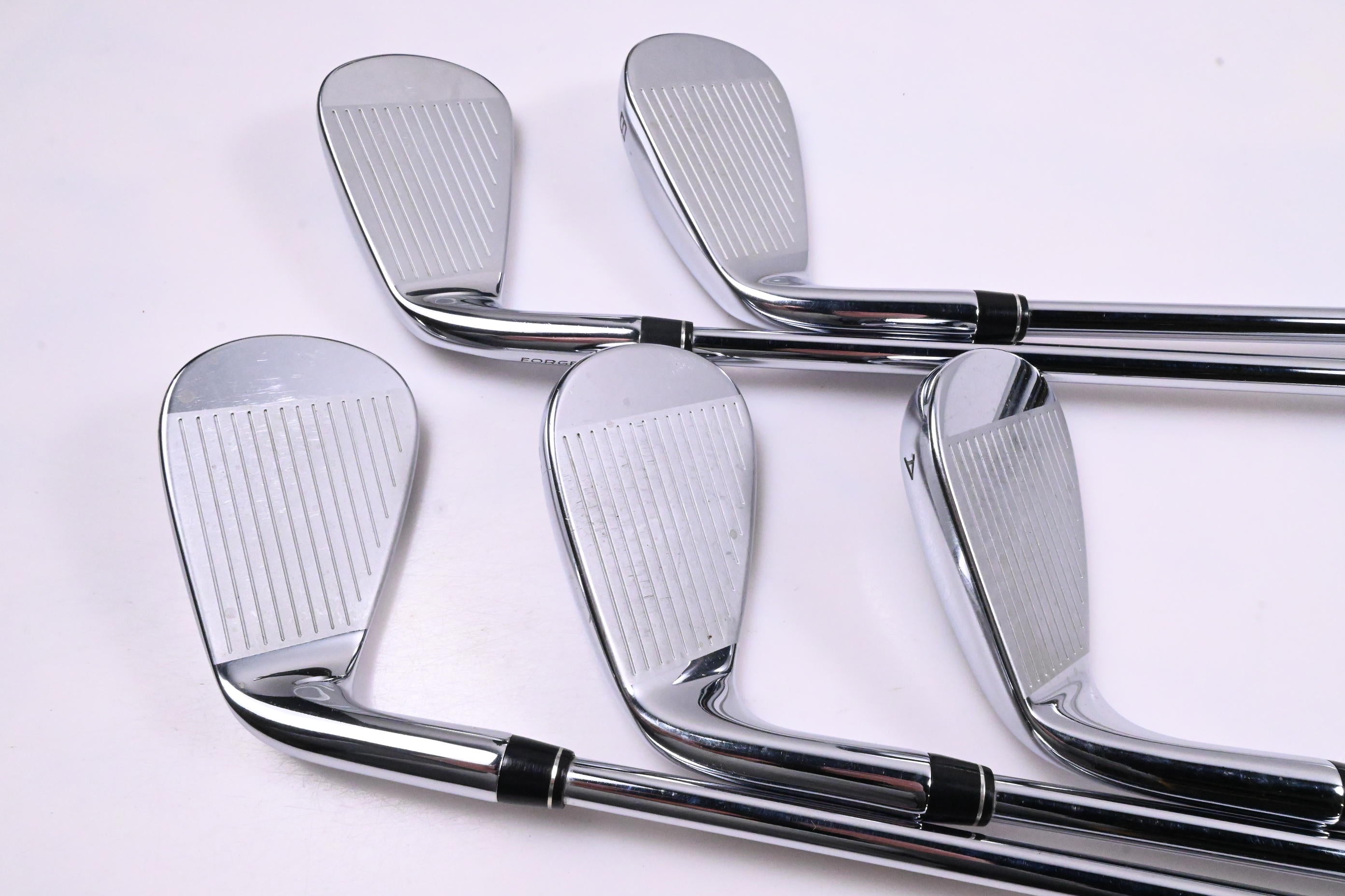 Callaway Paradym Irons / 7-PW+GW / Regular Flex Elevate MPH 95 Shafts