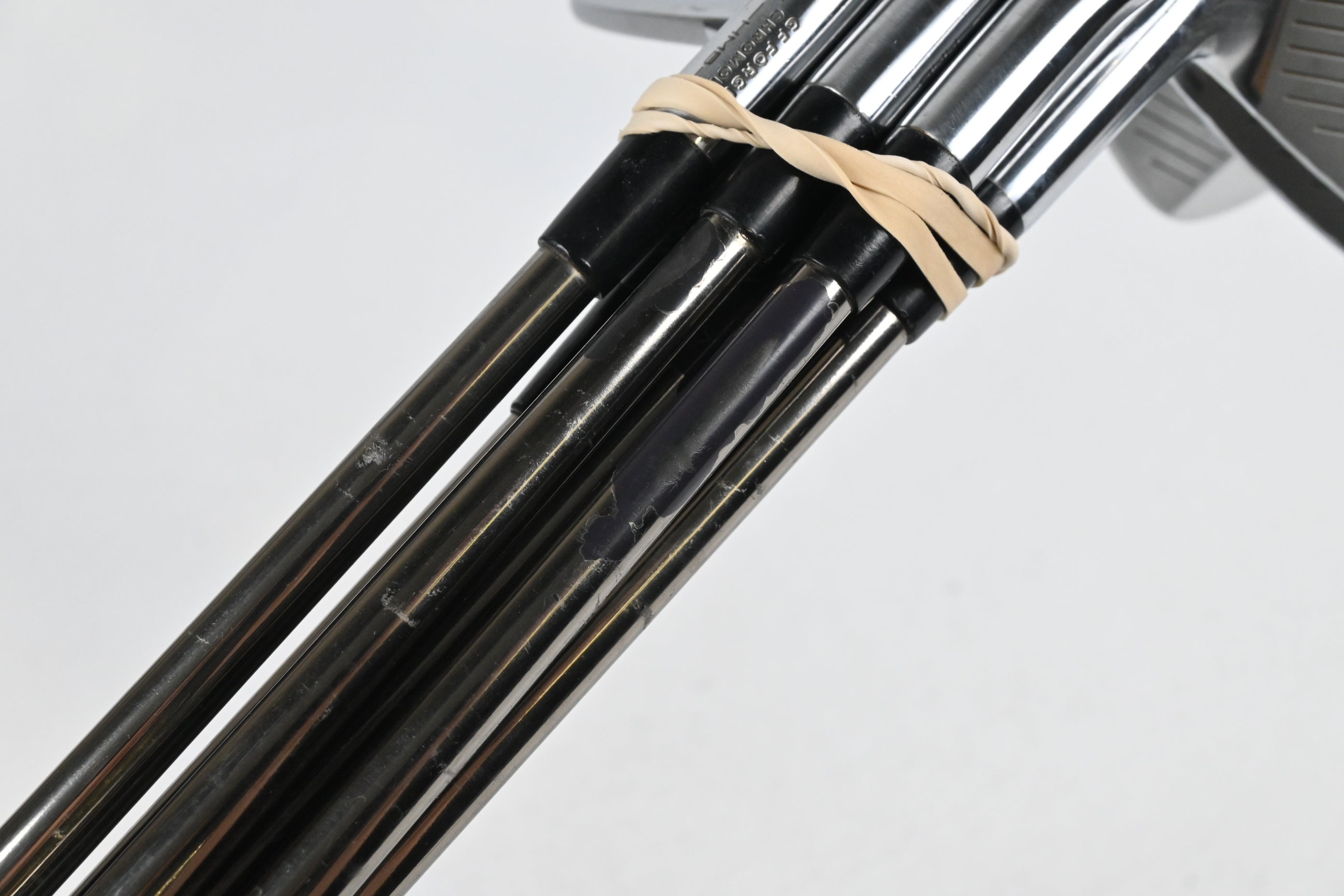 Mizuno Pro 225 Irons / 4-PW+GW / Regular Flex UST Mamiya Recoil 95 Shafts