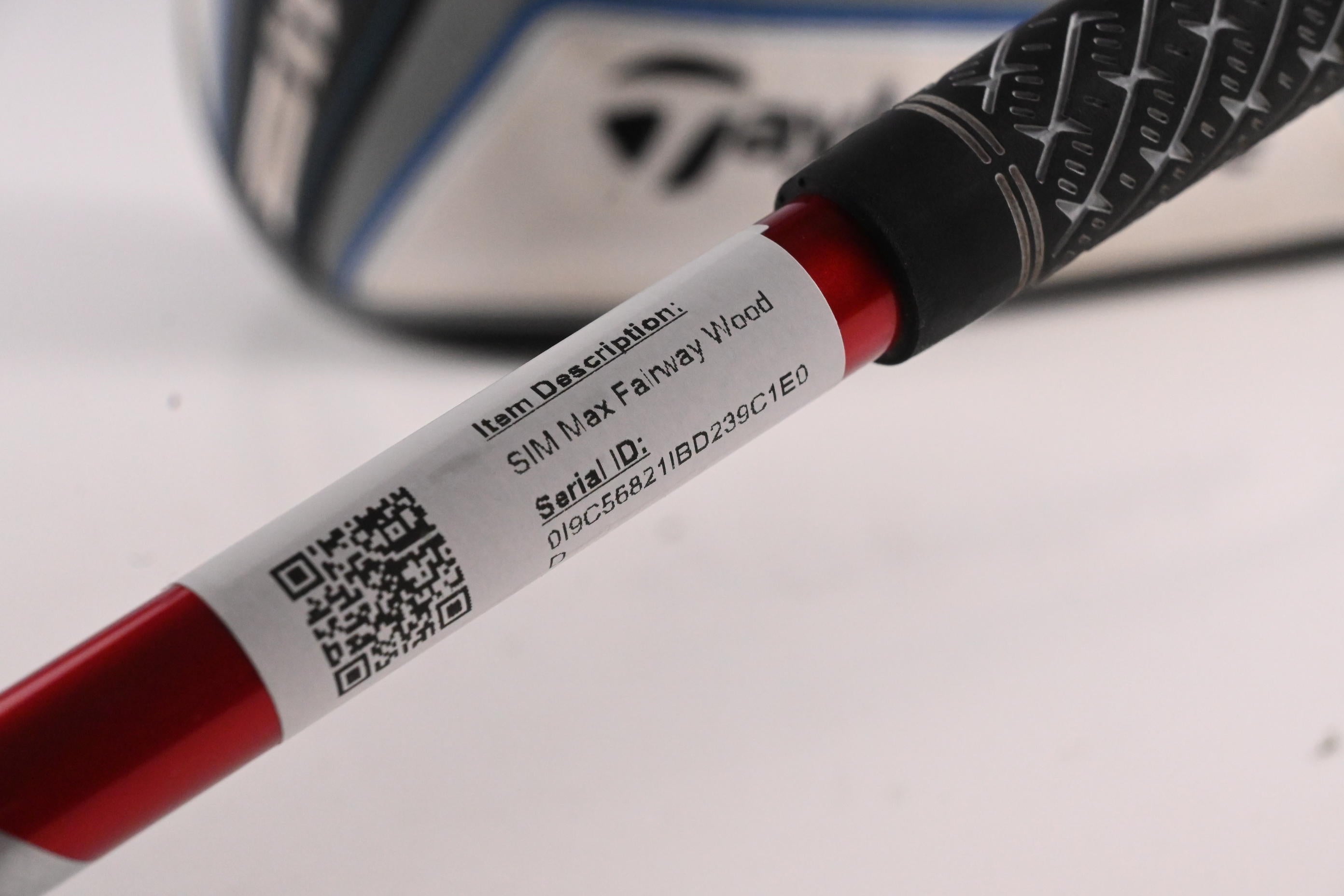 Left Hand Taylormade SIM Max #5 Wood / 18 Degree / Regular Flex Ventus Red 5