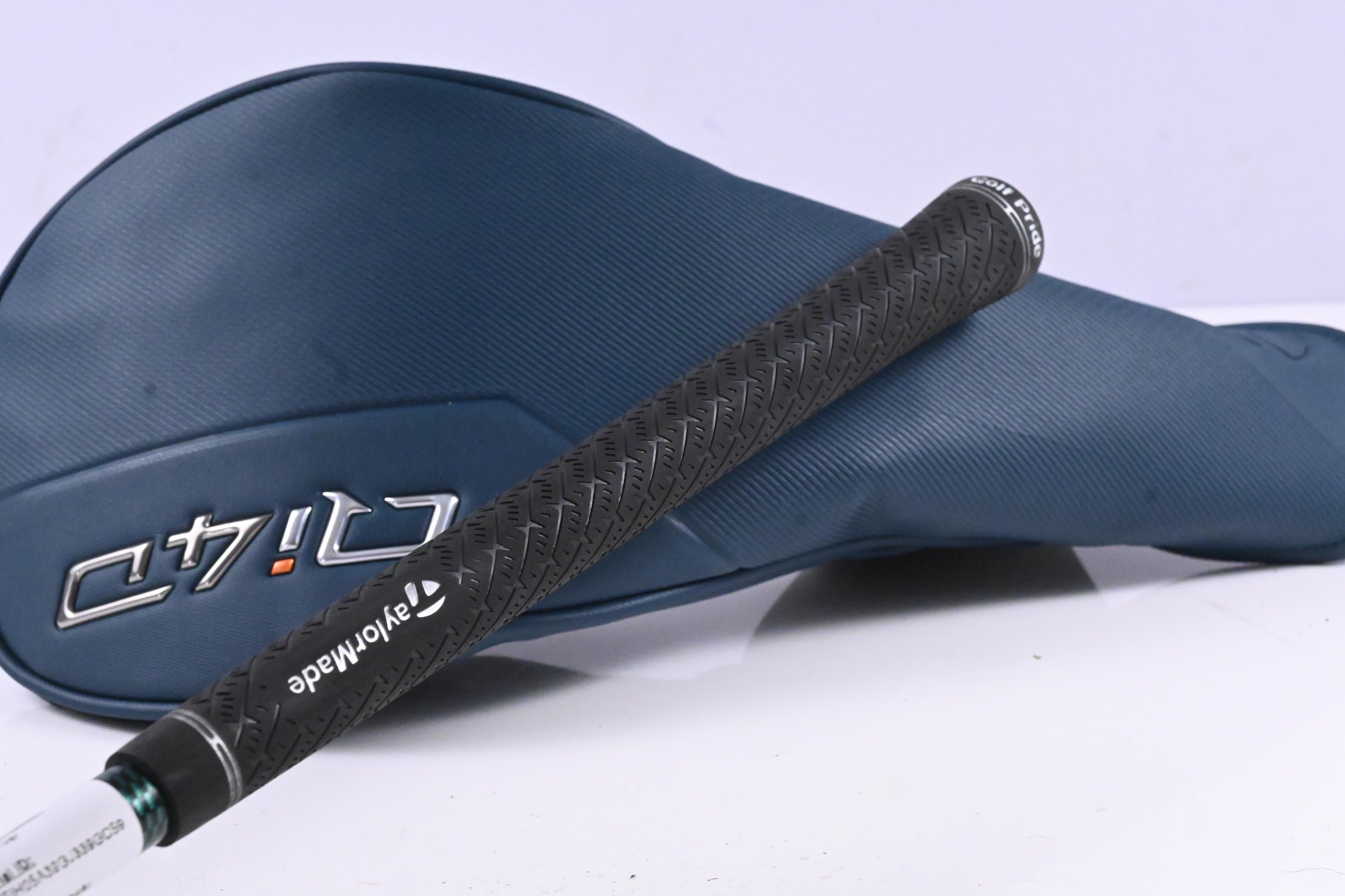 Taylormade Qi4D Driver / 10.5 Degree / X-Flex Graphite Design Tour AD FI 6 Shaft