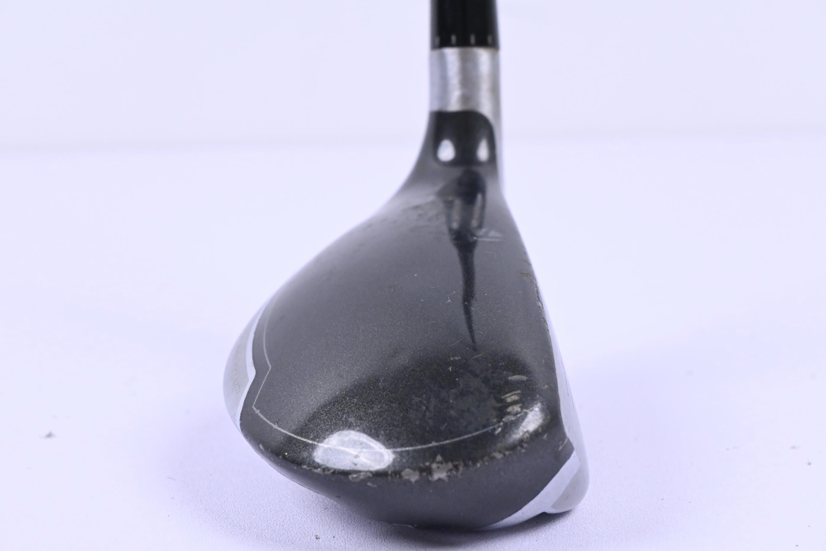 Taylormade SLDR #3 Hybrid / 19 Degree / Regular Flex Fujikura Speeder 82 Shaft