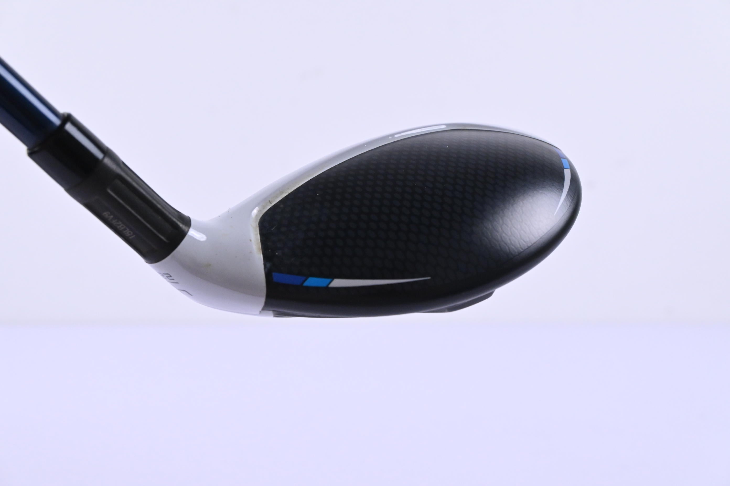 Taylormade SIM2 Max #4 Hybrid / 22 Degree / Regular Flex Fujikura Ventus Blue 6