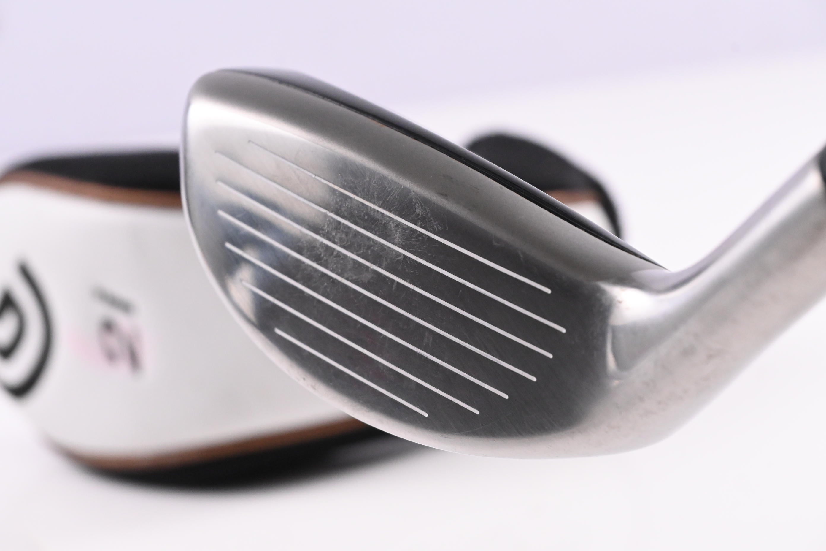 Cleveland Halo #2 Hybrid / 19 Degree / Regular Flex Halo Shaft