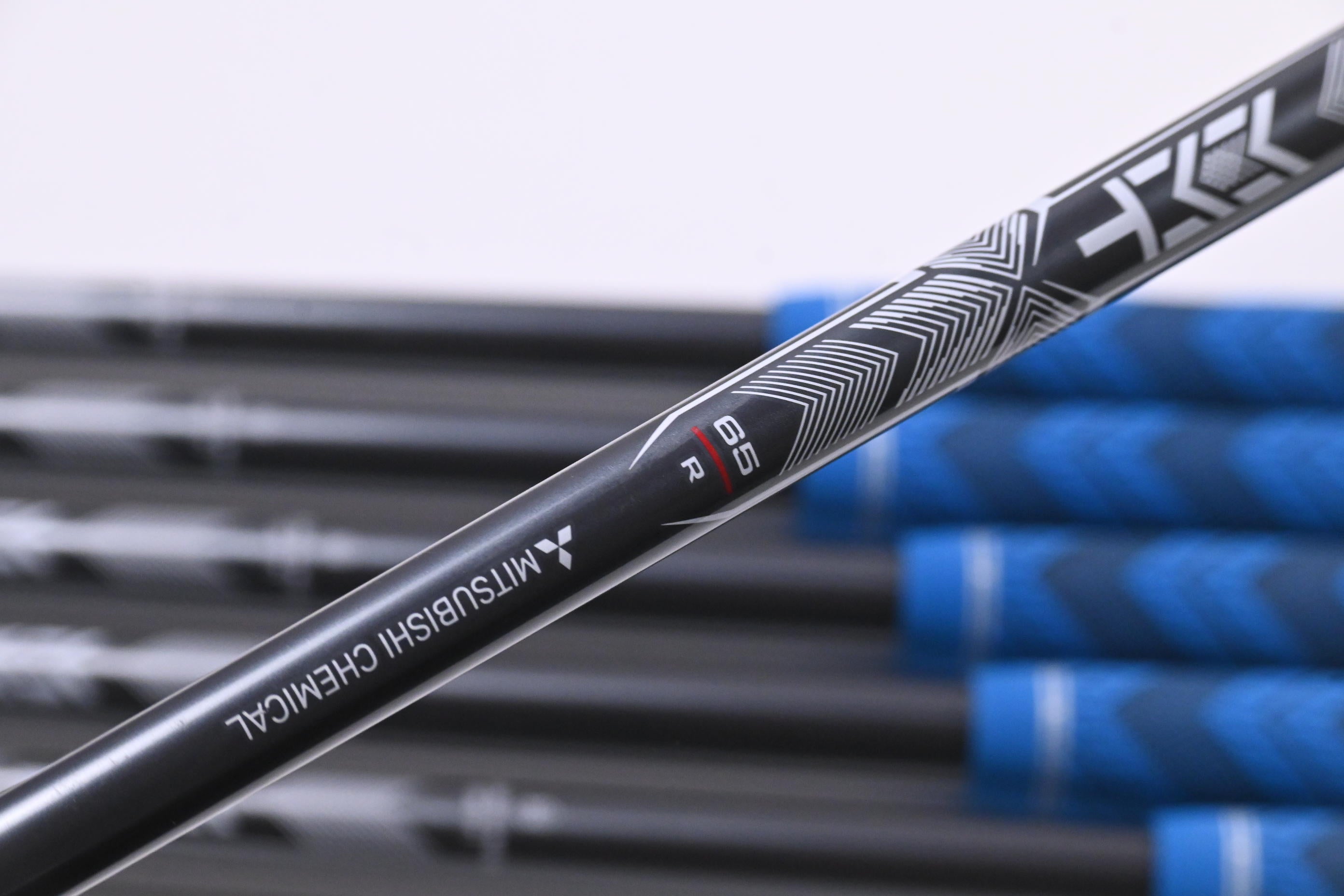Titleist T250* 2025 Irons / 5-PW / Regular Flex MMT 65 Shafts