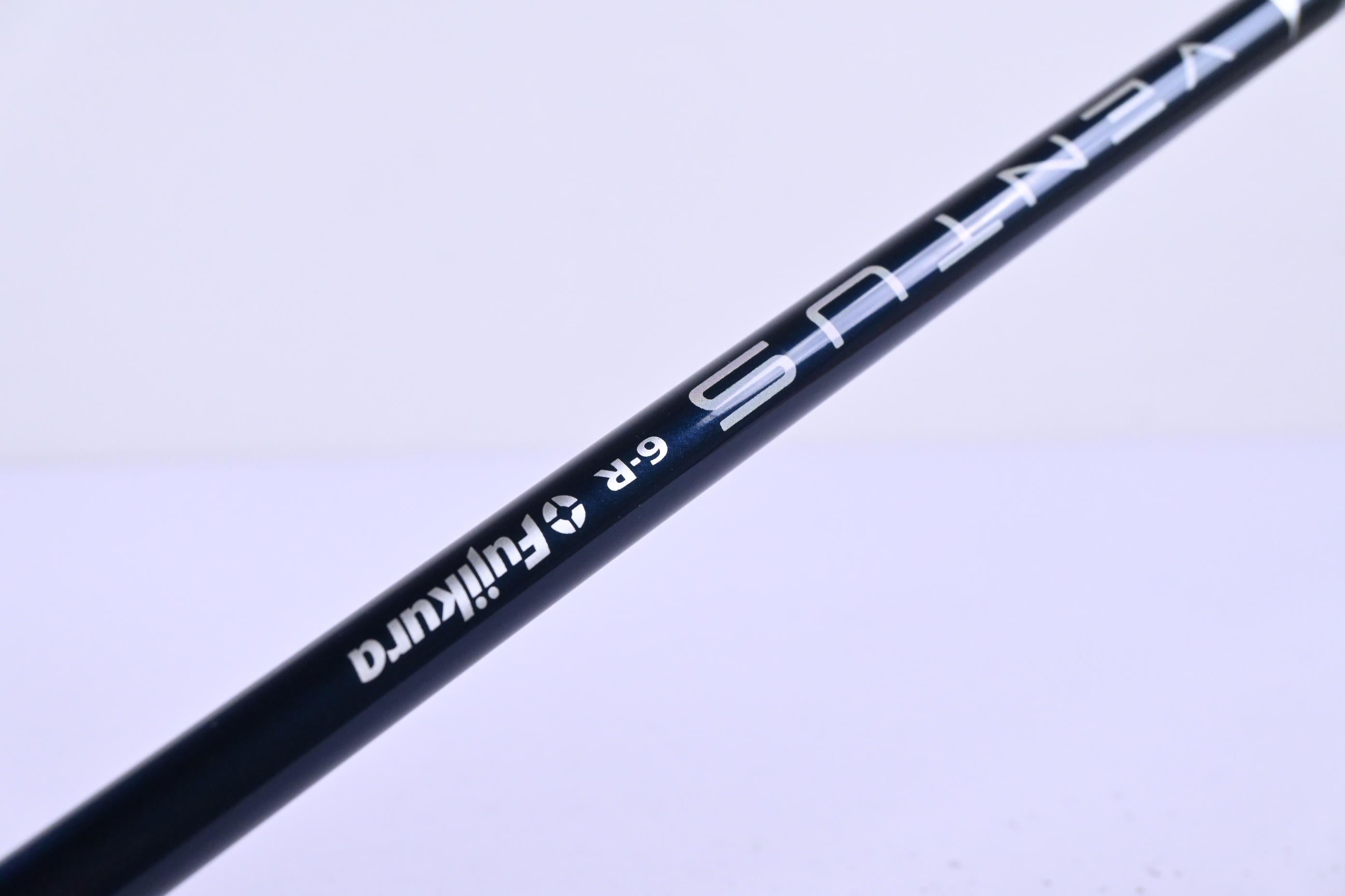 Taylormade SIM2 Max #4 Hybrid / 22 Degree / Regular Flex Fujikura Ventus Blue 6