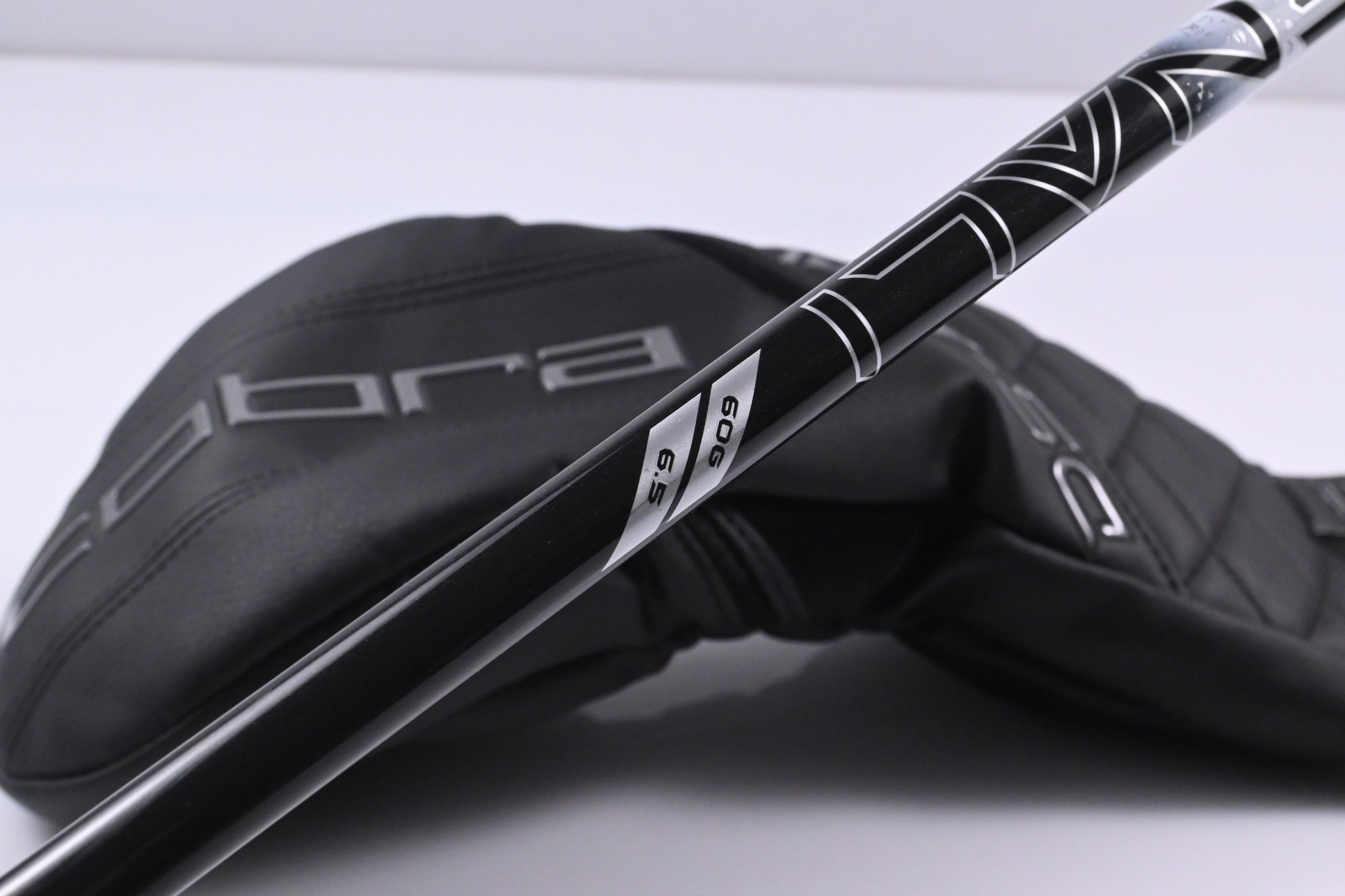 Cobra DS-Adapt LS Driver / 9 Degree / X-Flex Denali Black 60 Shaft