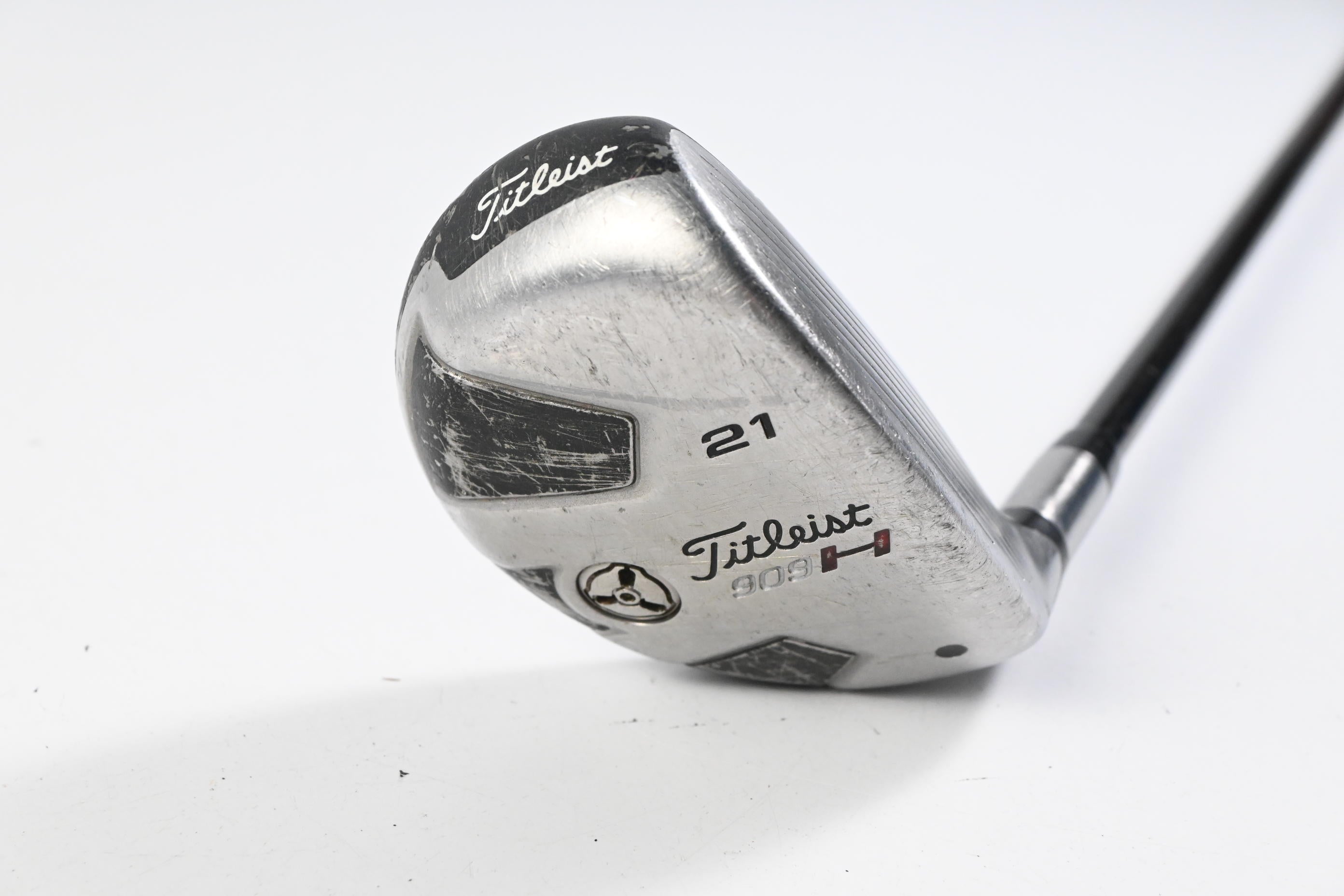 Titleist 909H #3 Hybrid / 21 Degree / Stiff Flex Aldila Voodoo Shaft