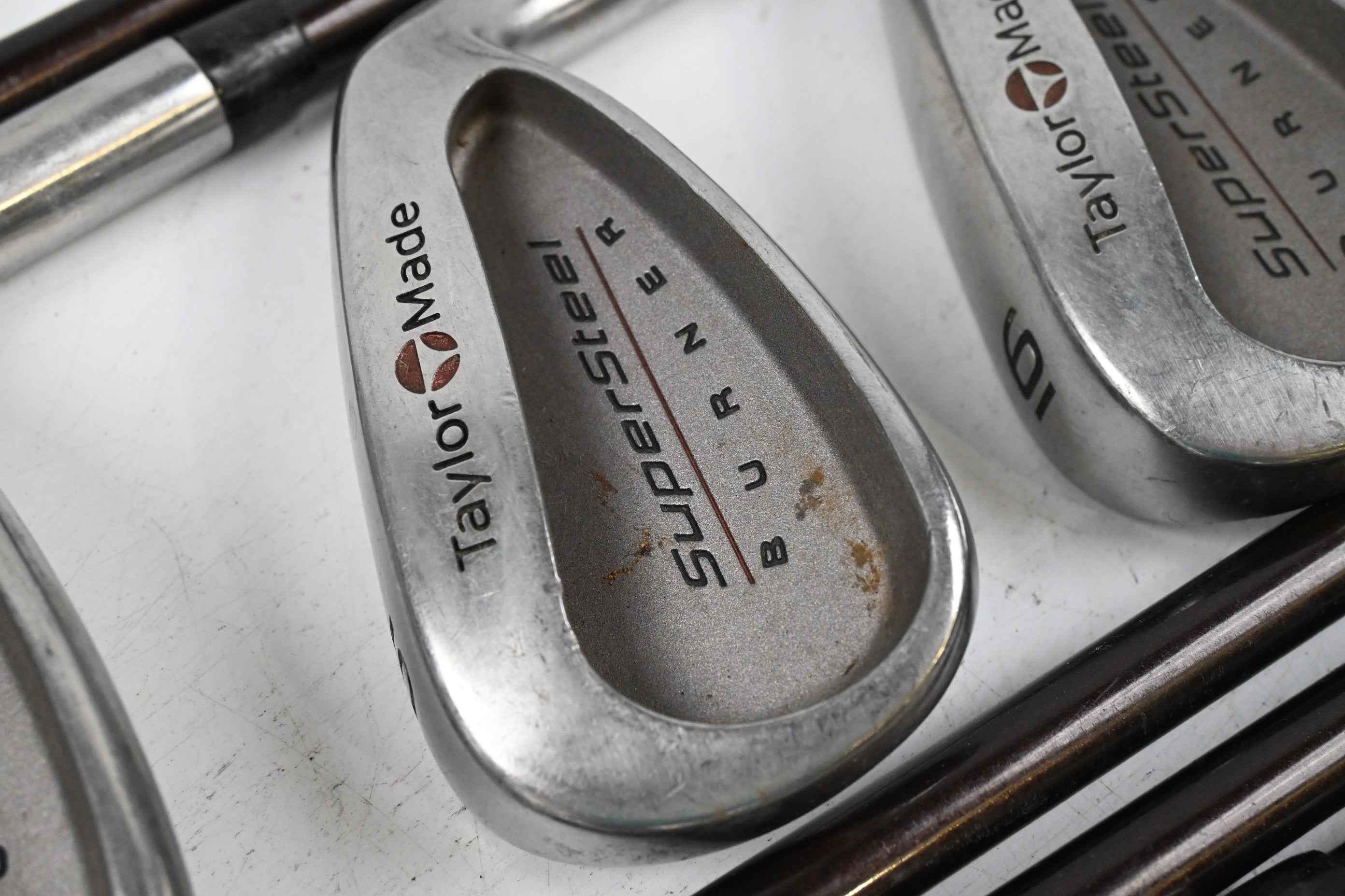 Taylormade Supersteel Irons / 3-PW / Regular Flex Bubble 80 Shafts