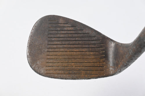 Cleveland 588 Tour Action Sand Wedge / 56 Degree / Wedge Flex Dynamic Gold