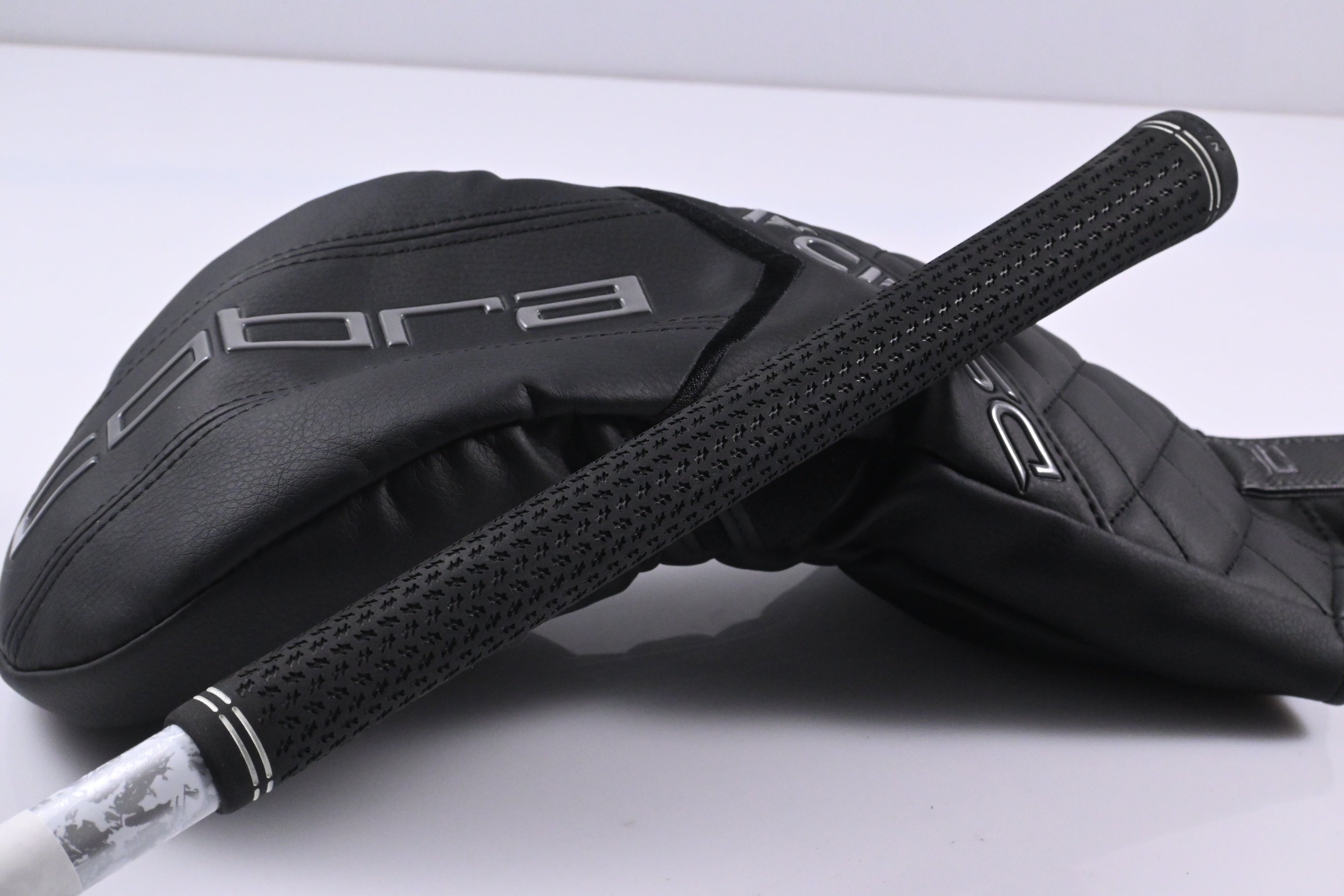 Cobra DS-Adapt LS Driver / 9 Degree / X-Flex Denali Black 60 Shaft