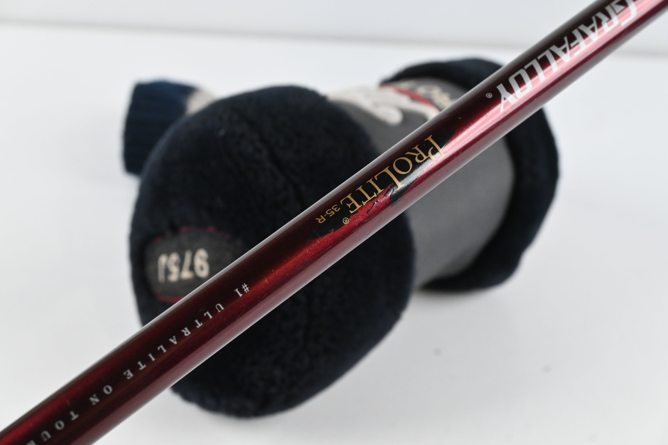 Titleist 975 J Driver / 10.5 Degree / Regular Flex Grafalloy ProLite 35 Shaft