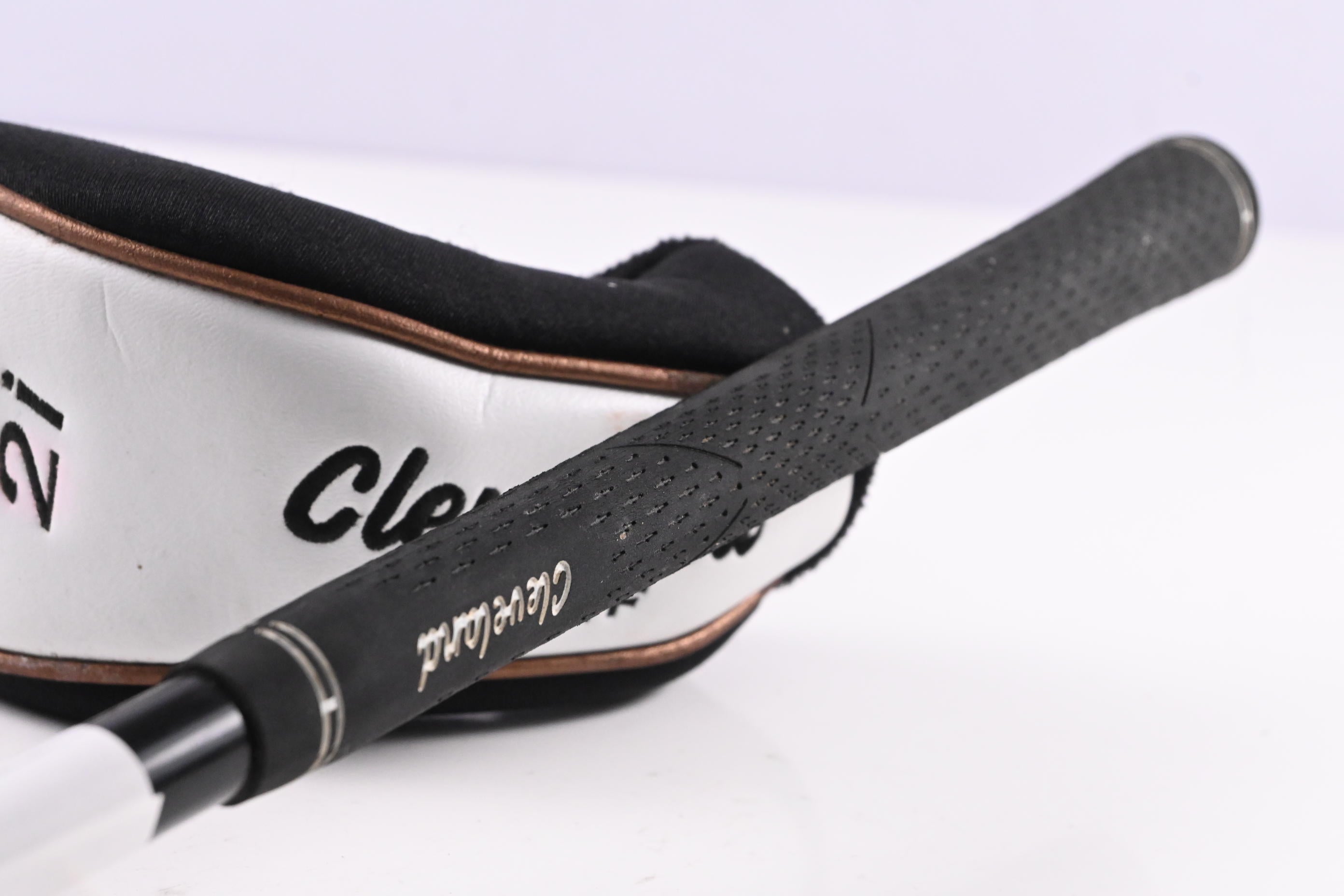 Cleveland Halo #2 Hybrid / 19 Degree / Regular Flex Halo Shaft