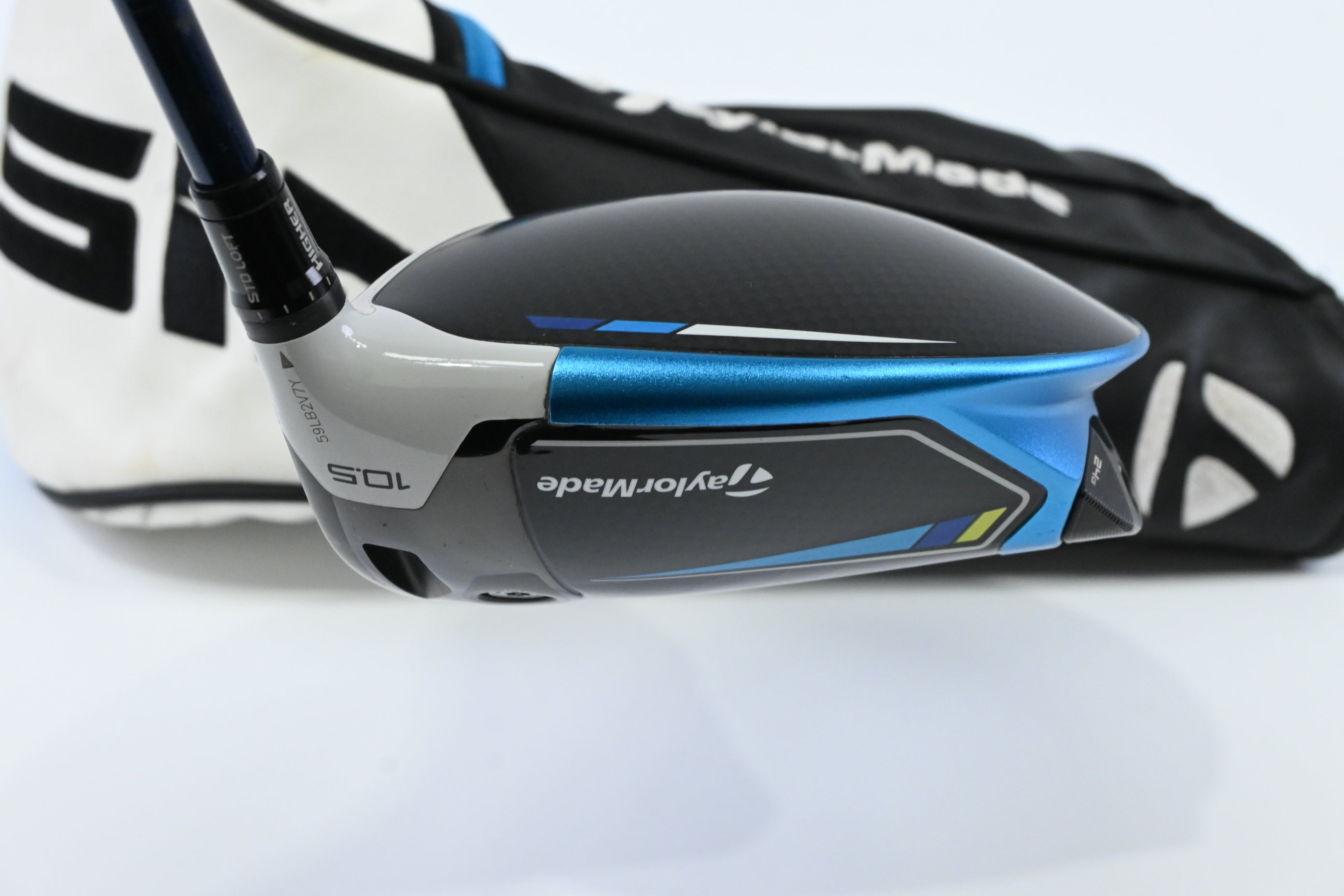 Taylormade SIM2 Max Driver / 9.5 Degree / Stiff Flex Fujikura Ventus Blue 5