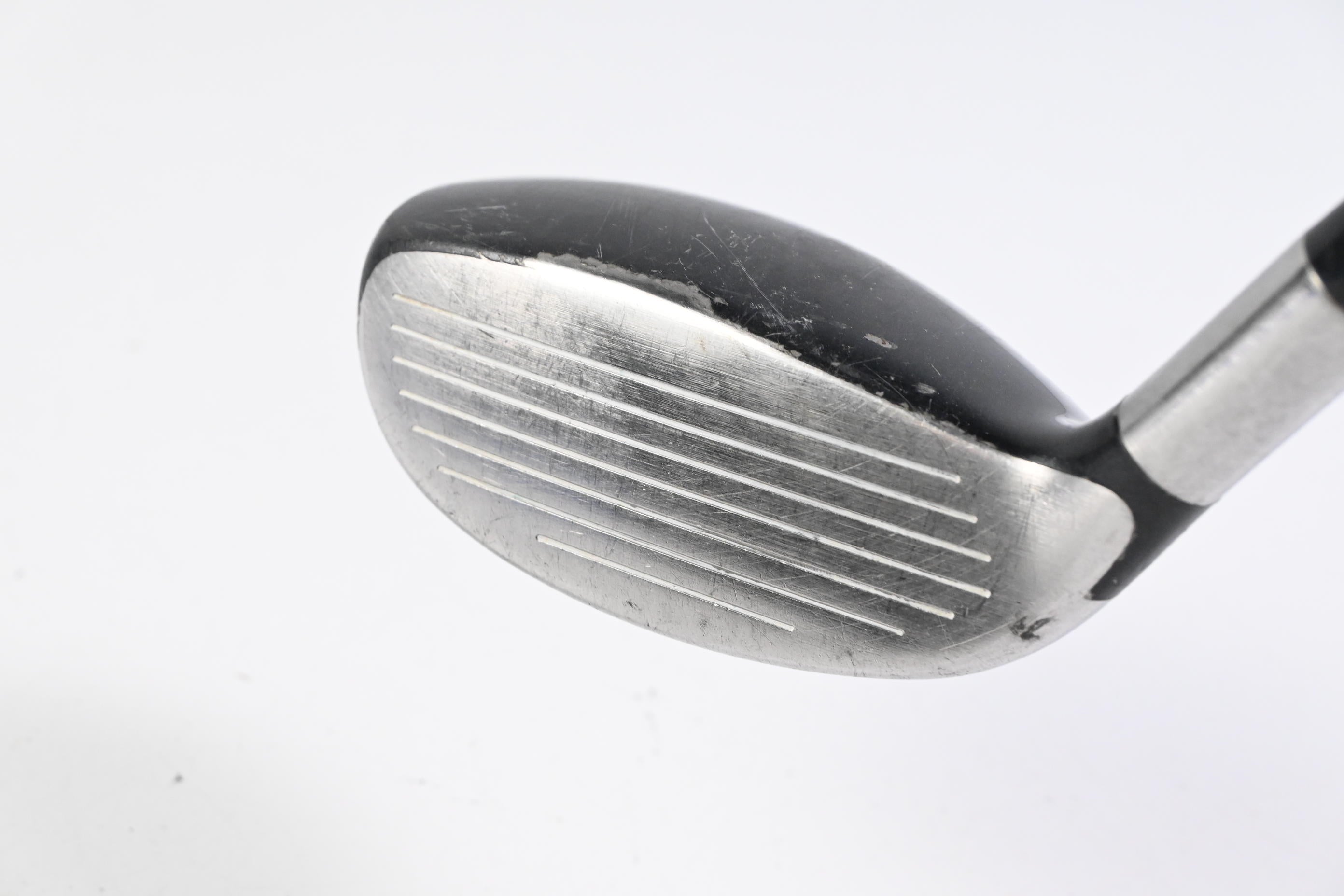 Titleist 909H #3 Hybrid / 21 Degree / Stiff Flex Aldila Voodoo Shaft