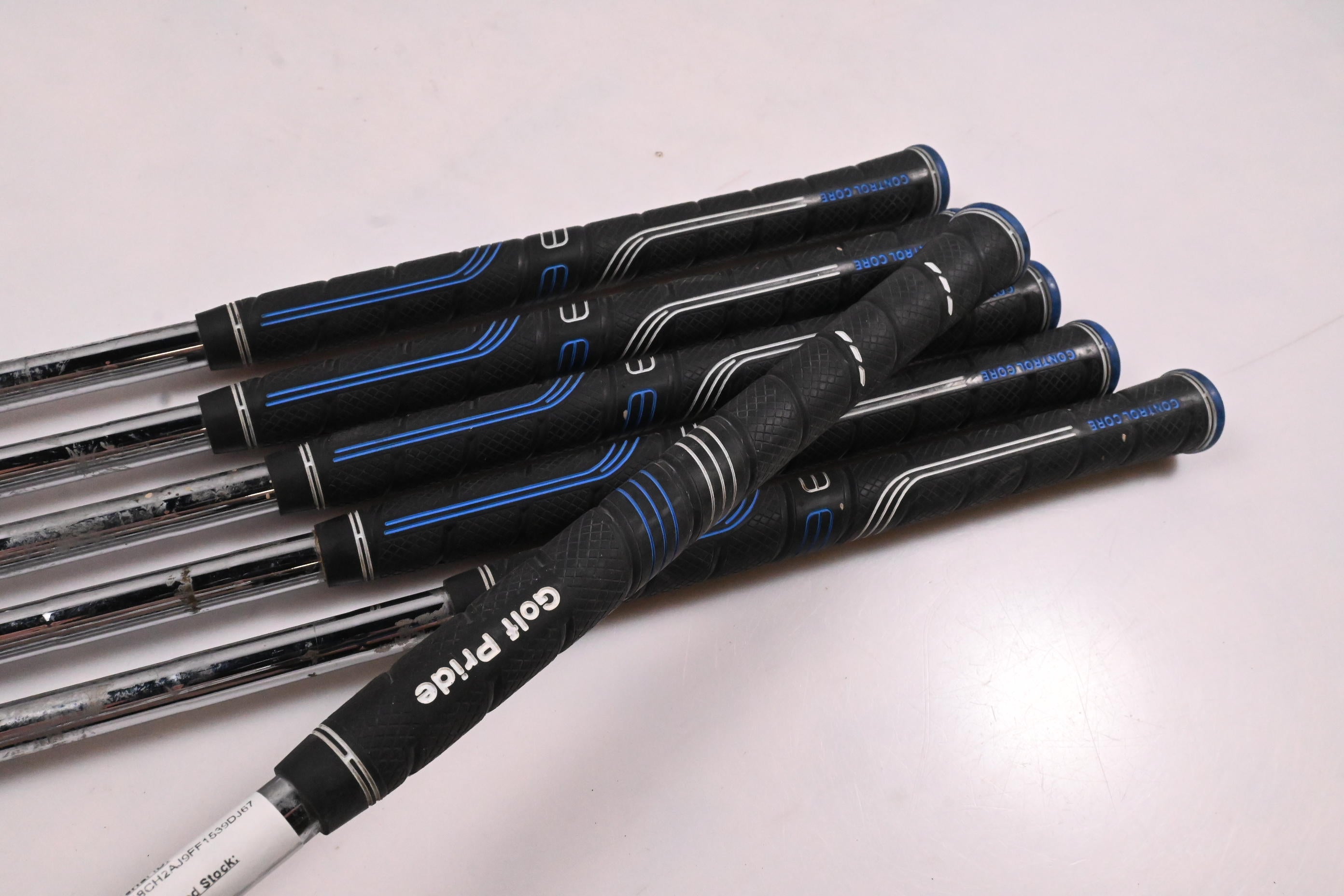 Titleist DCI 990 Irons / 5-PW / Stiff Flex Dynamic Gold SensiCore S400 Shafts