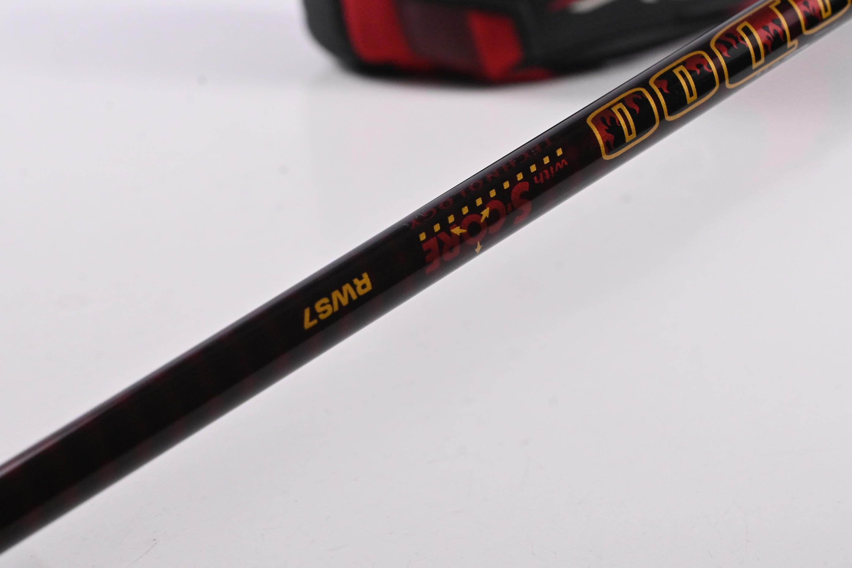 Wilson Staff DXi #5  Wood / 18 Degree / Regular Flex Aldila Voodoo WS7 Shaft
