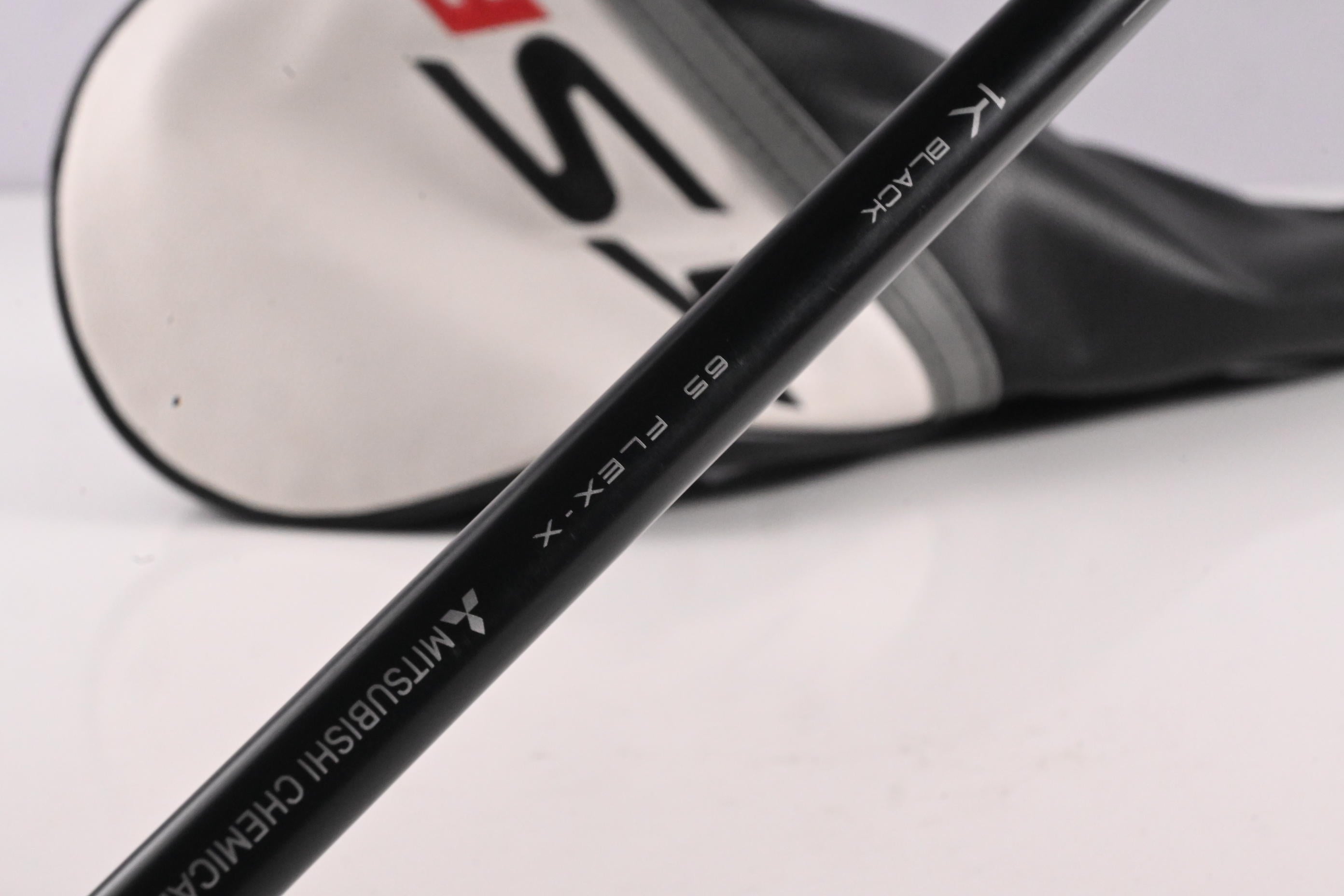 Titleist TSR2 Driver / 10 Degree / X-Flex Tensei 1K Black 65 Shaft