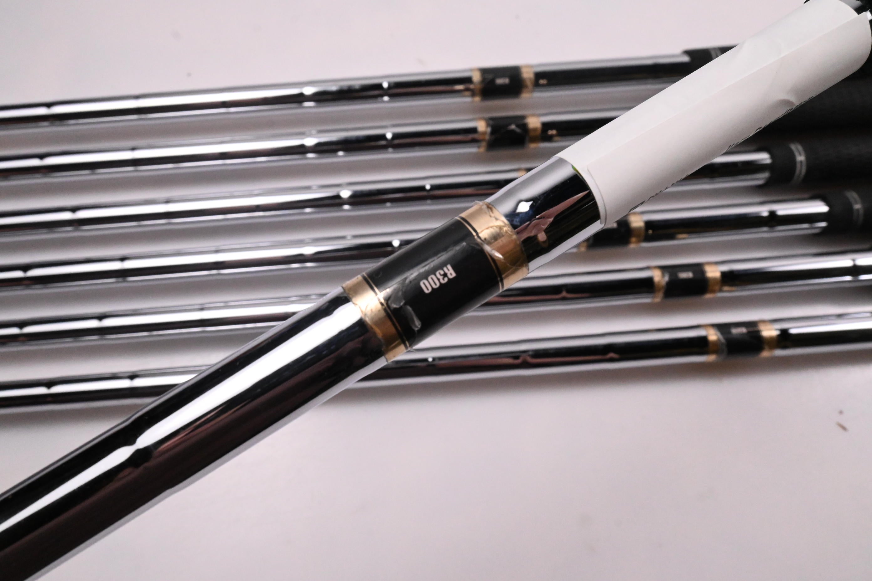Titleist 712 AP1 Irons / 4-PW / Regular Flex Dynalite Gold XP R300 Shafts