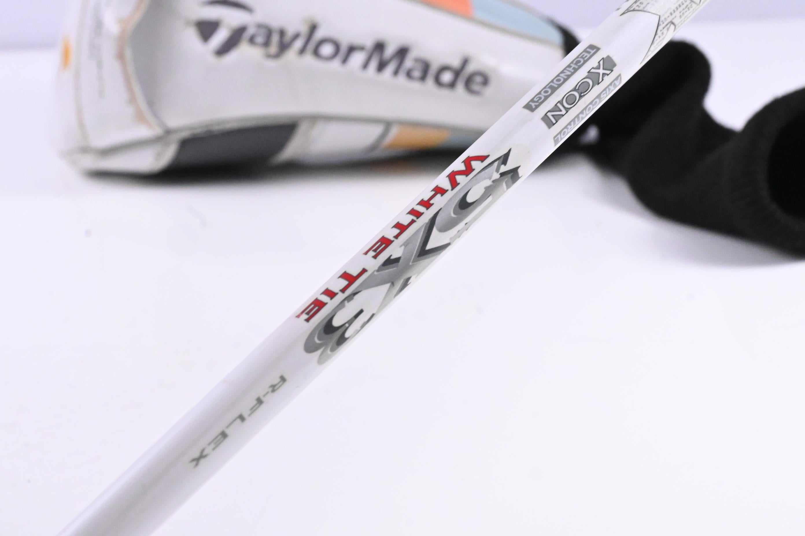 Taylormade R1 Driver / 12 Degree / Regular Flex Matrix 5X3 White Tie Shaft
