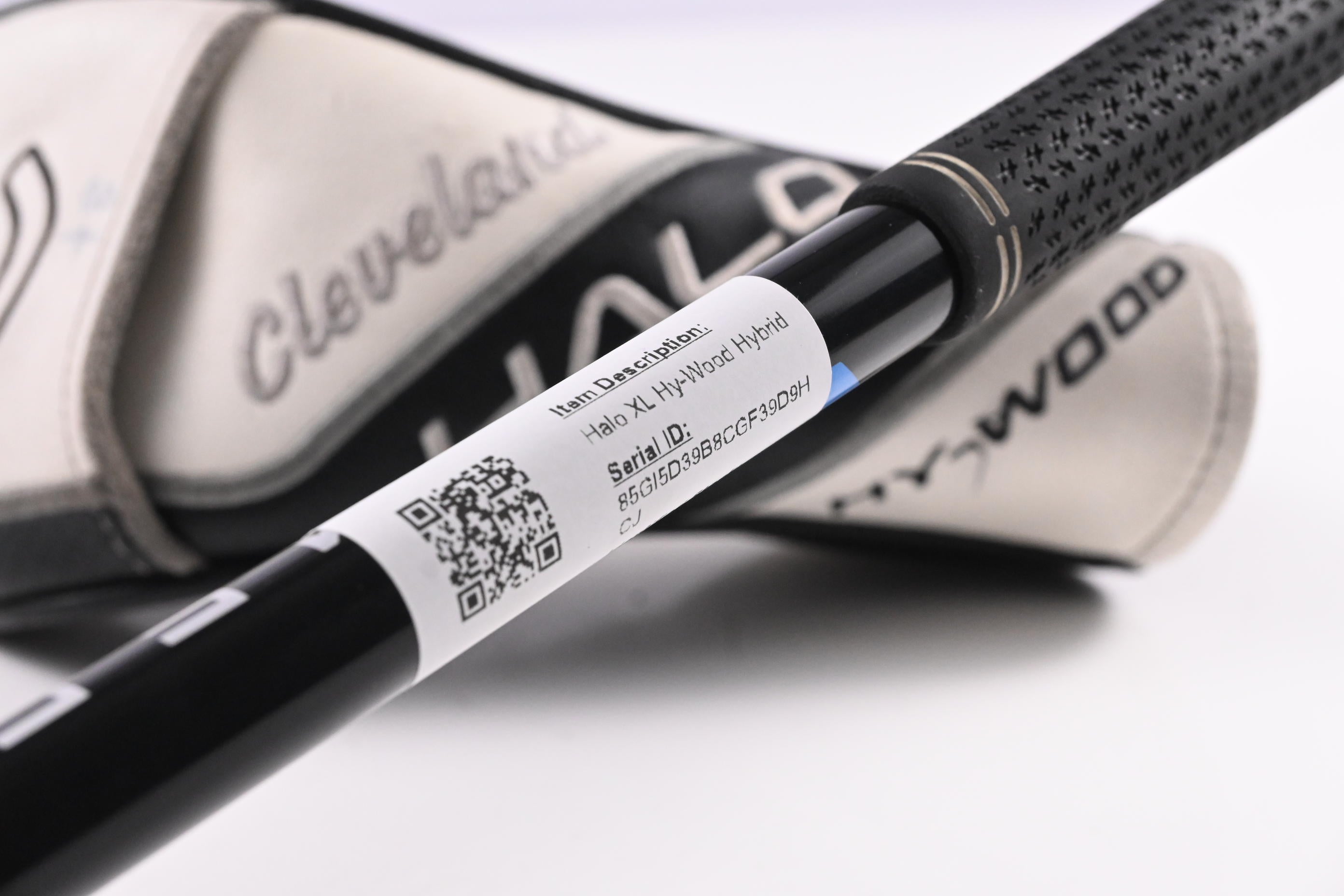 Cleveland Halo XL Hy-Wood #3 Hybrid / 17 Degree / Regular Flex Aldila Ascent 40