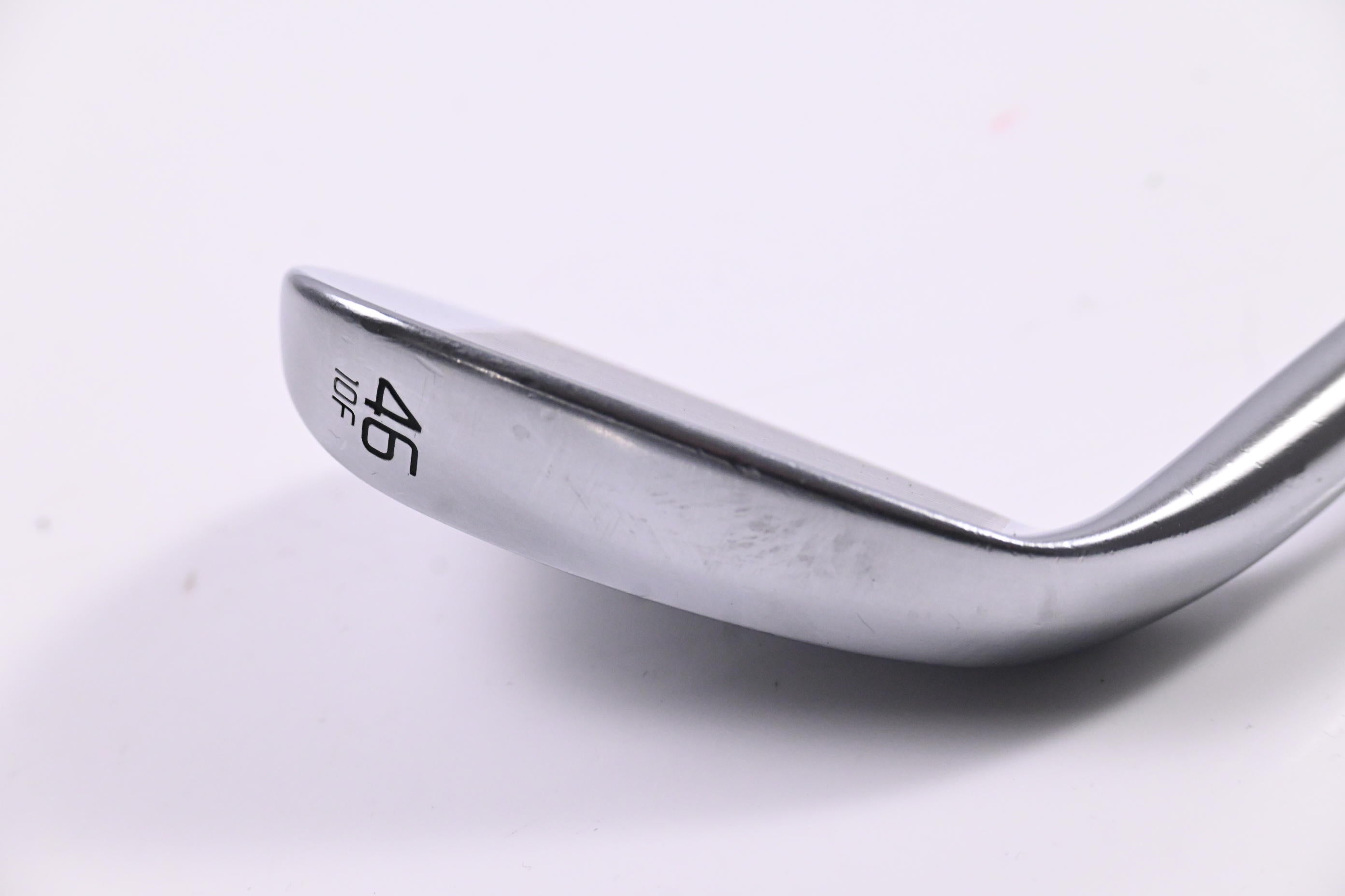Titleist Vokey SM10 Pitching Wedge / 46 Degree / Wedge Flex Titleist Vokey Shaft