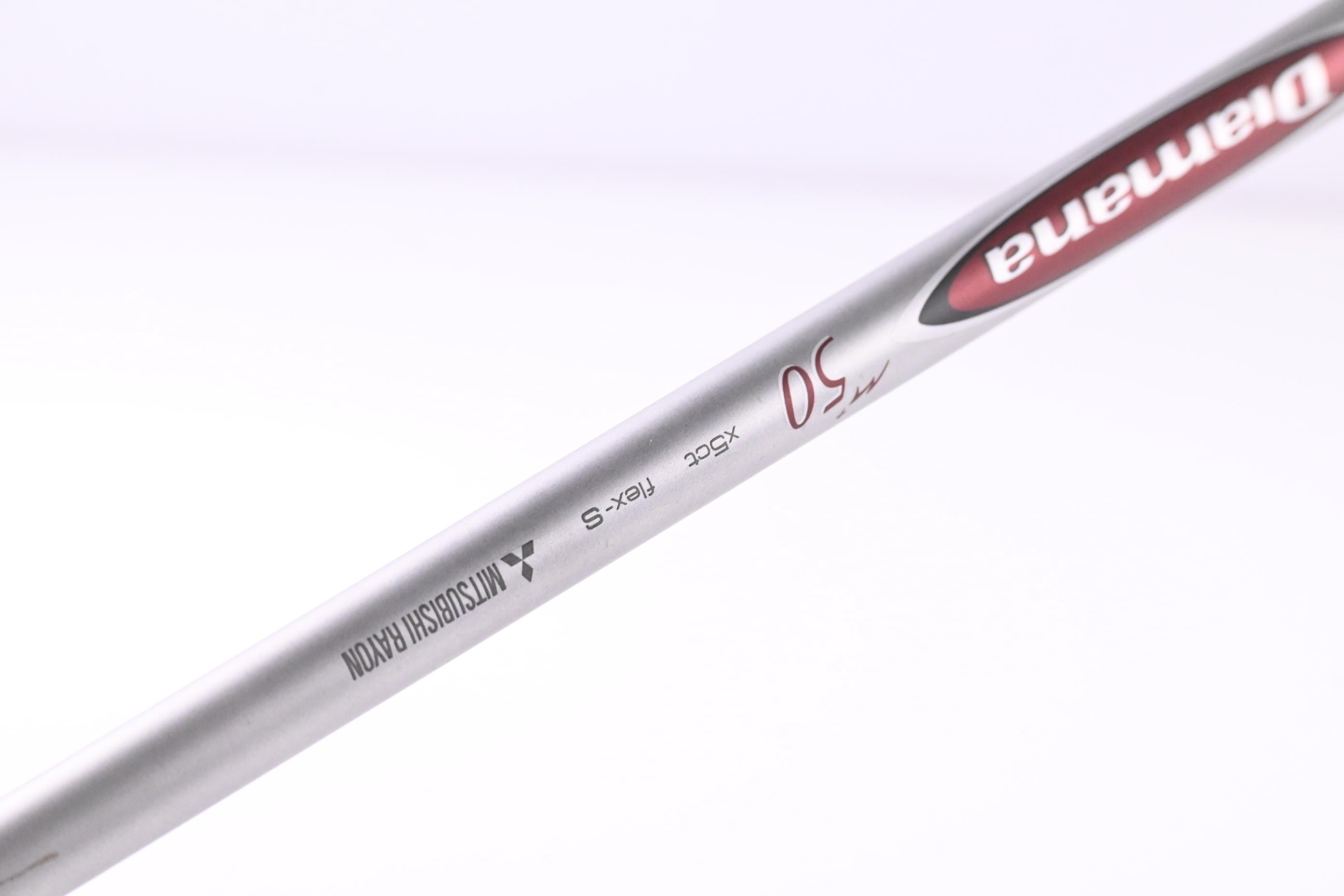 Titleist 915 D2 Driver / 9.5 Degree / Stiff Flex Diamana Red Board M Plus 50