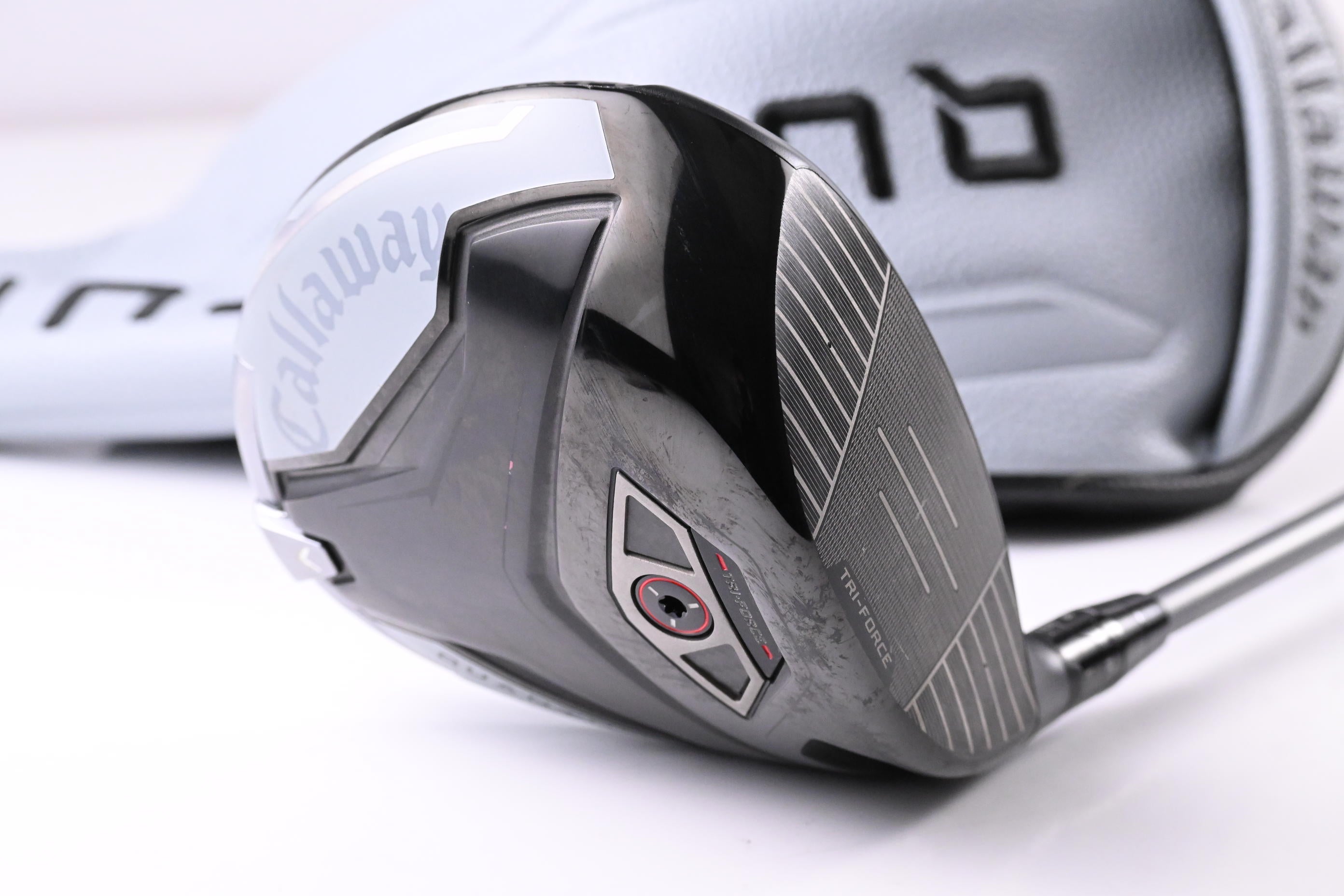 Callaway Quantum Max Drivers / 9 Degree / Regular Flex Denali Silver 50 Shaft
