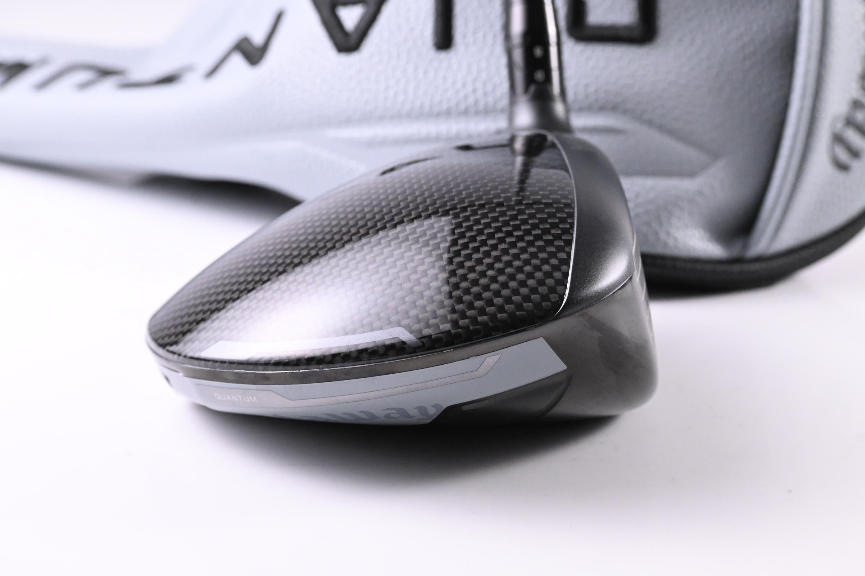 Callaway Quantum Max Drivers / 9 Degree / Regular Flex Denali Silver 50 Shaft