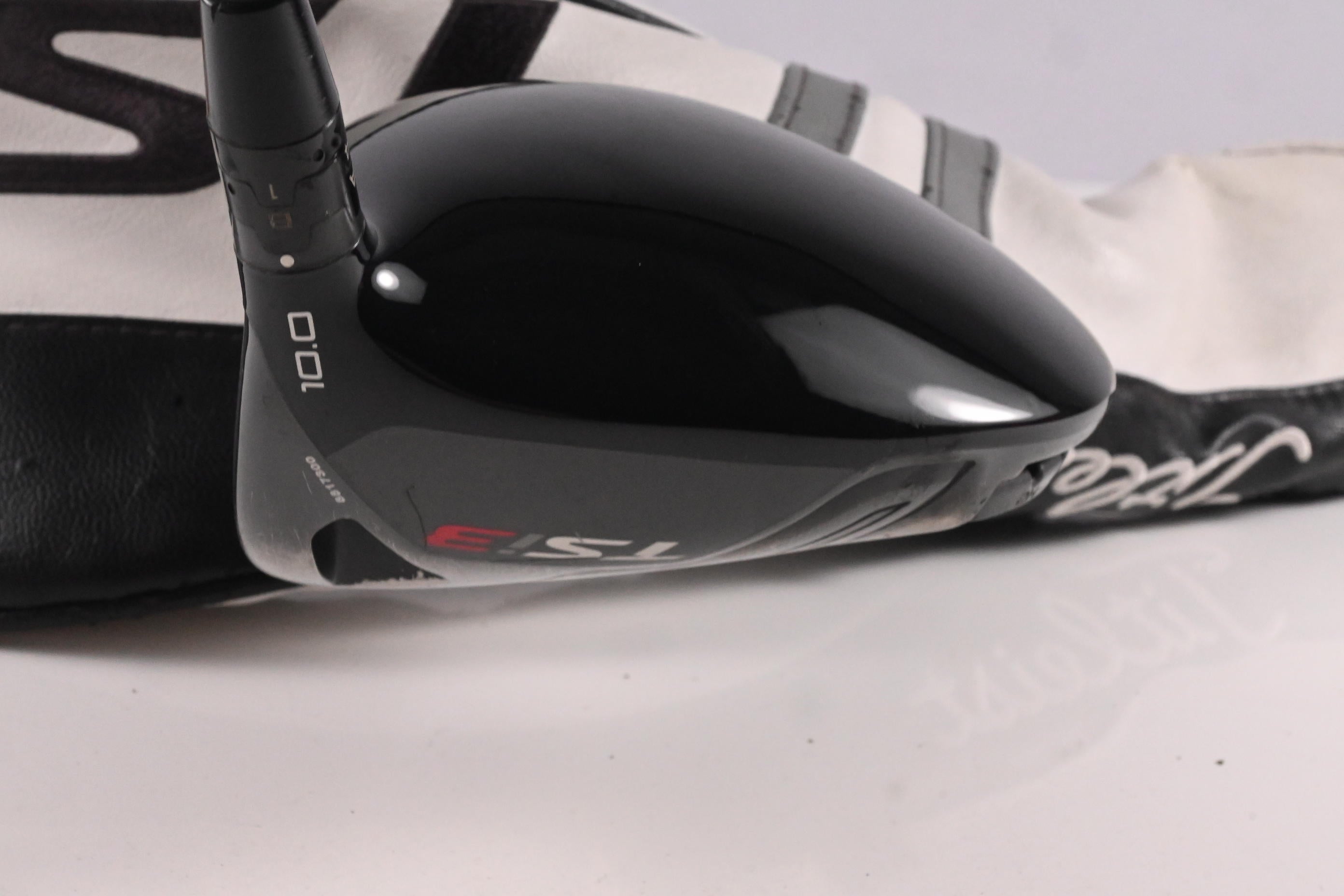 Titleist TSi3 Driver / 10 Degree / Stiff Flex Tensei AV Raw Blue 65 Shaft