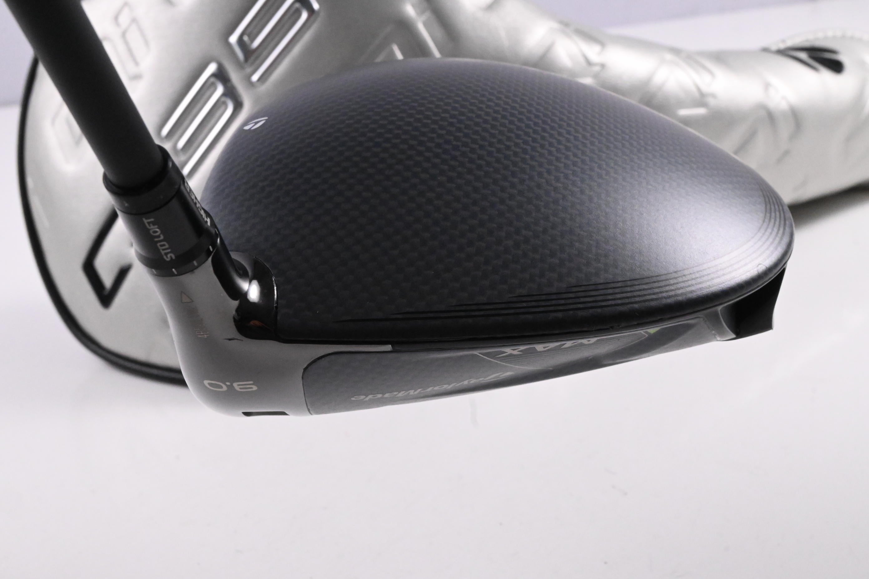 Taylormade Qi35 Max Driver / 9 Degree / Regular Flex Vanquish Blue 4 Shaft
