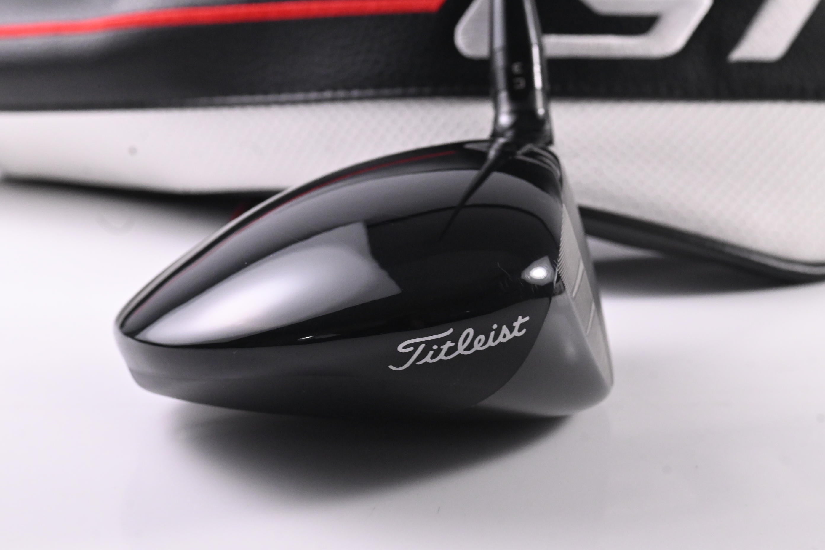 Titleist GT2 Driver / 9 Degree / Stiff Flex Tensei 1k Blue 55 Shaft
