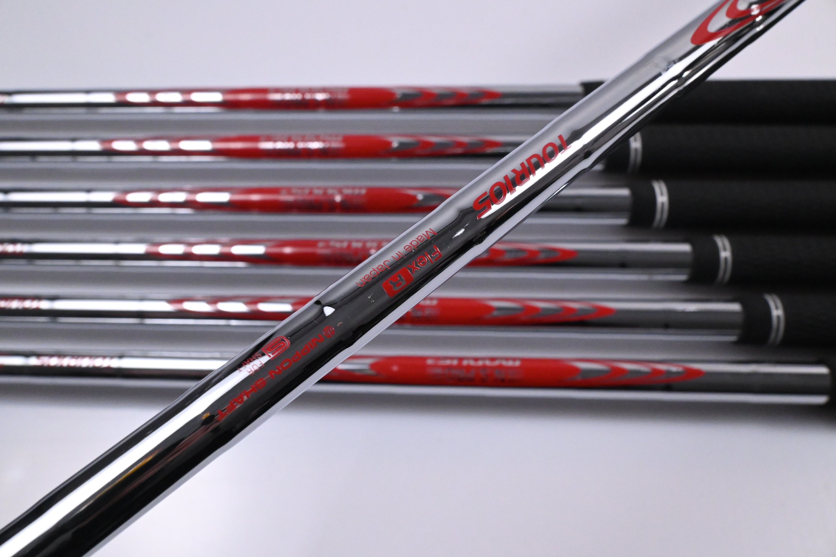 Taylormade P790 2021 Irons / 5-PW+GW / Regular Flex N.S.Pro Modus³ Tour 105