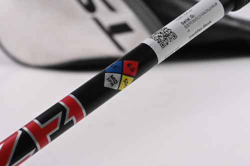 Titleist TSR3 Driver / 10 Degree / Stiff Flex HZRDUS CB Red 50 Shaft