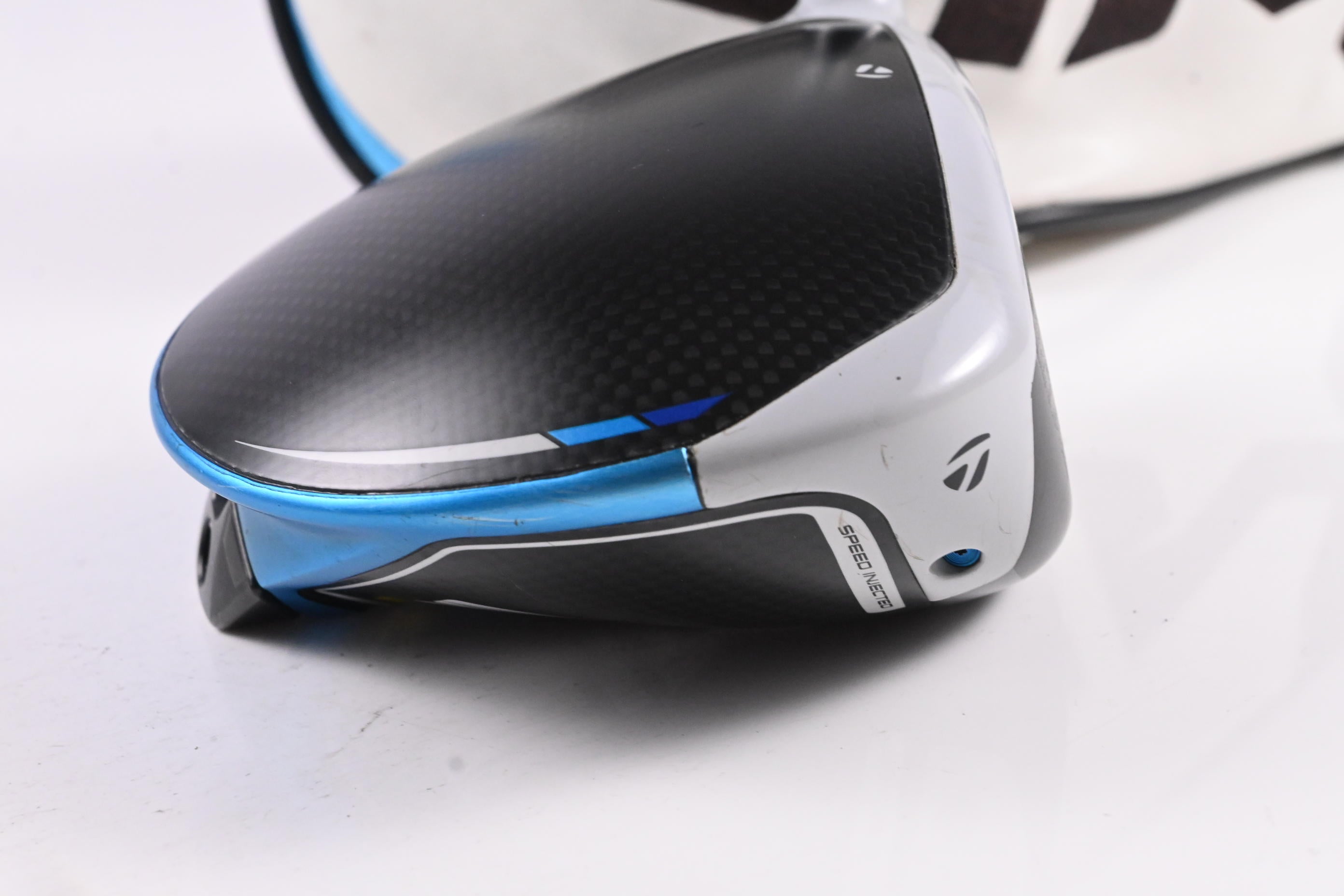 Taylormade SIM2 Max Driver / 9 Degree / X-Flex Kuro Kage Silver 60 Shaft