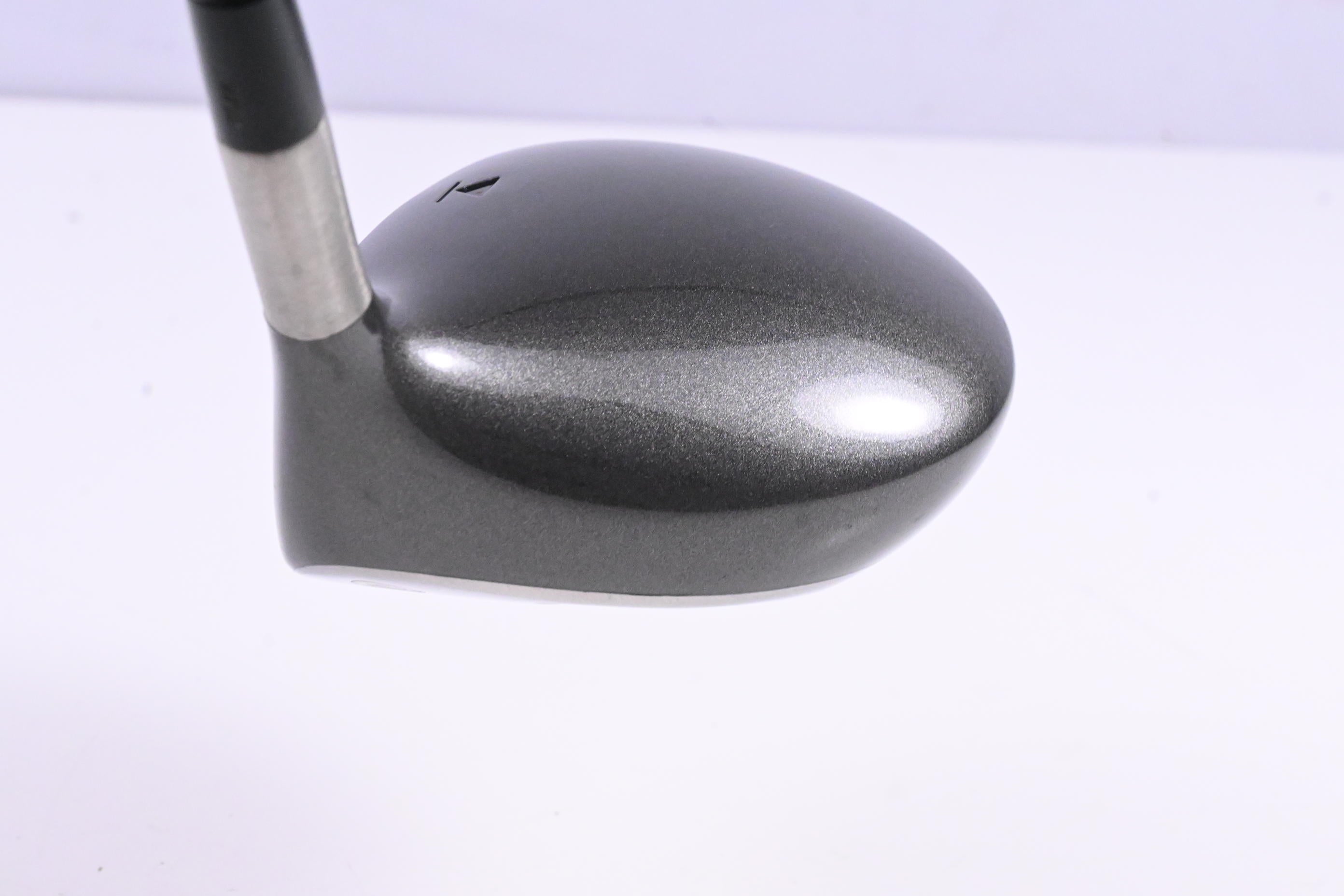 Titleist 975 J Driver / 9.5 Degree / Stiff Flex Grafalloy ProLite Pro 4565 Shaft
