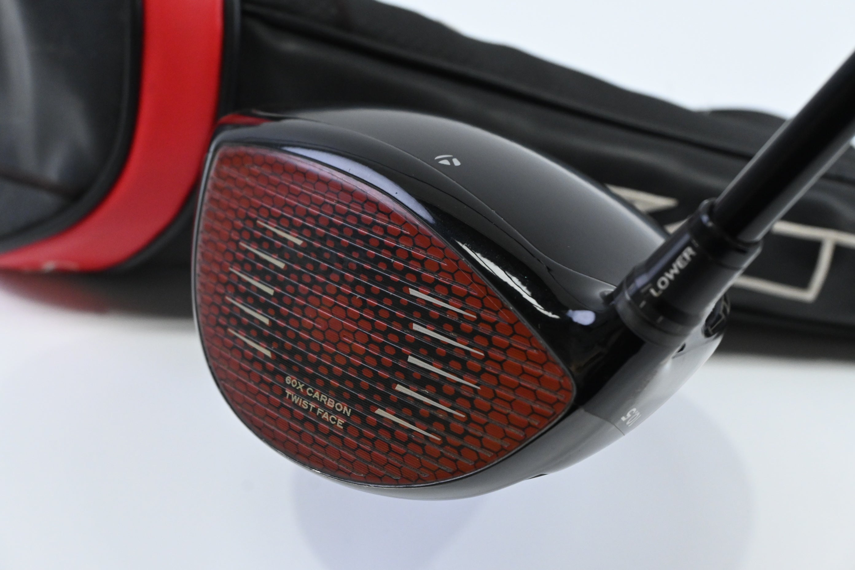 Taylormade Stealth HD Driver / 10.5 Degree / Regular Flex Fujikura Ventus Red 5