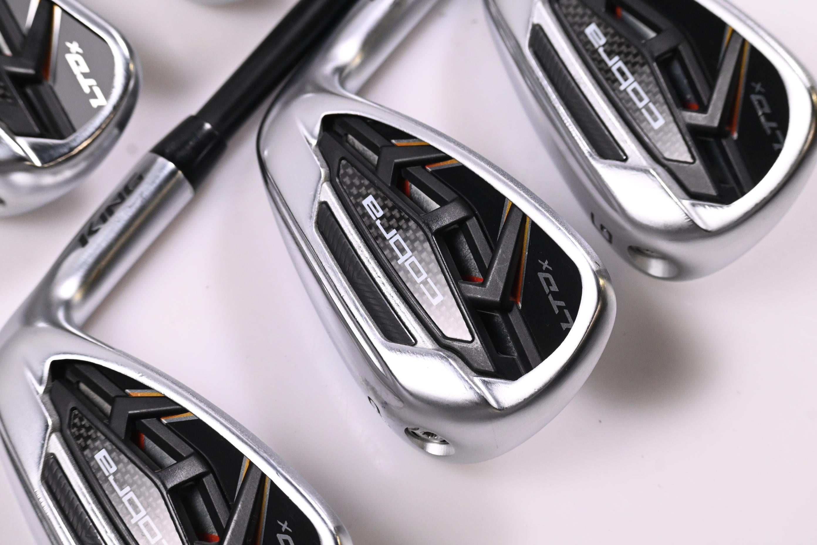 Cobra LTDx Irons / 7-PW+GW / Regular Flex KBS PGI 75 Shafts