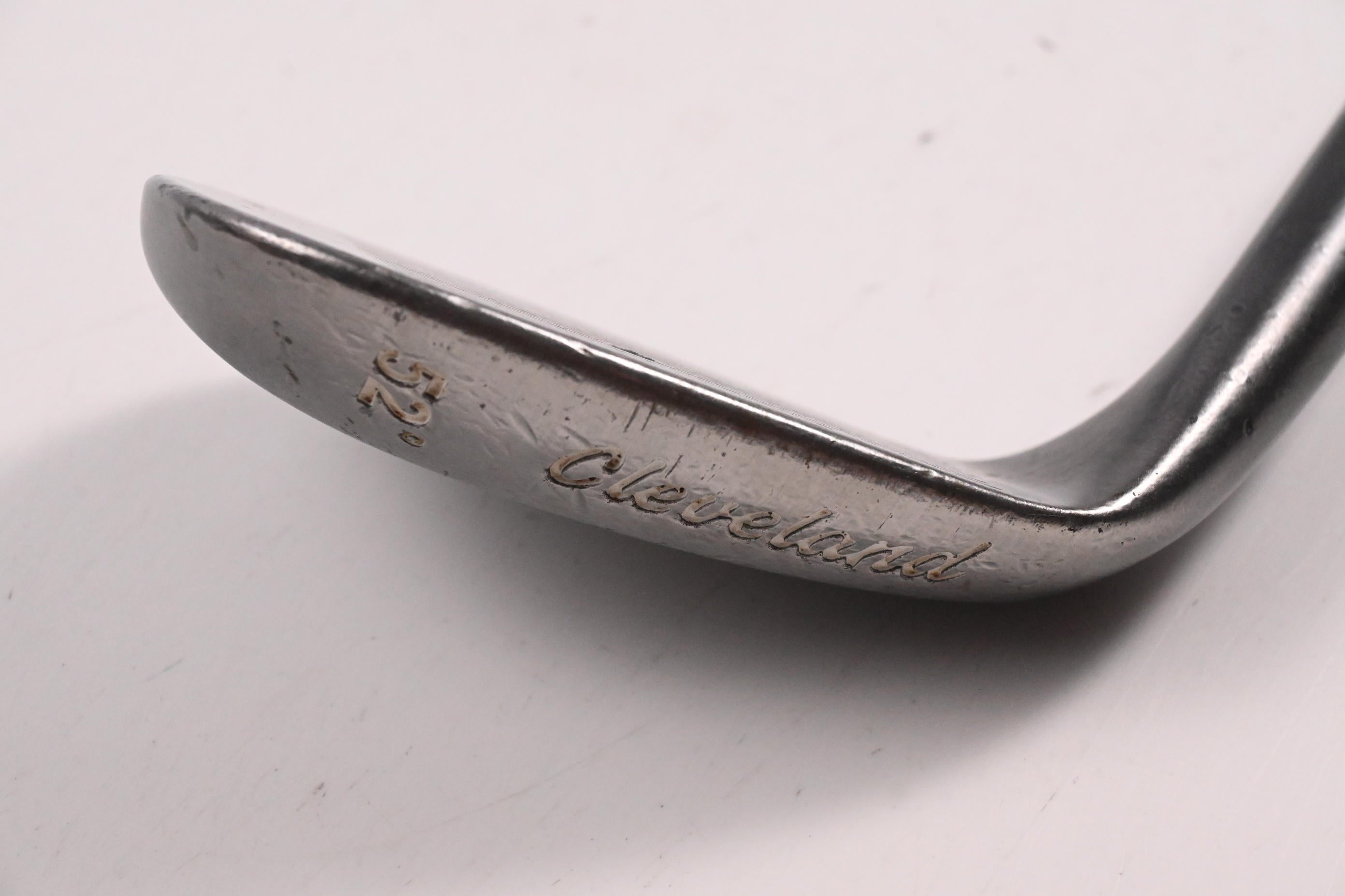 Cleveland Tour Action 900 Gap Wedge / 52 Degree / Wedge Flex True Temper Shaft