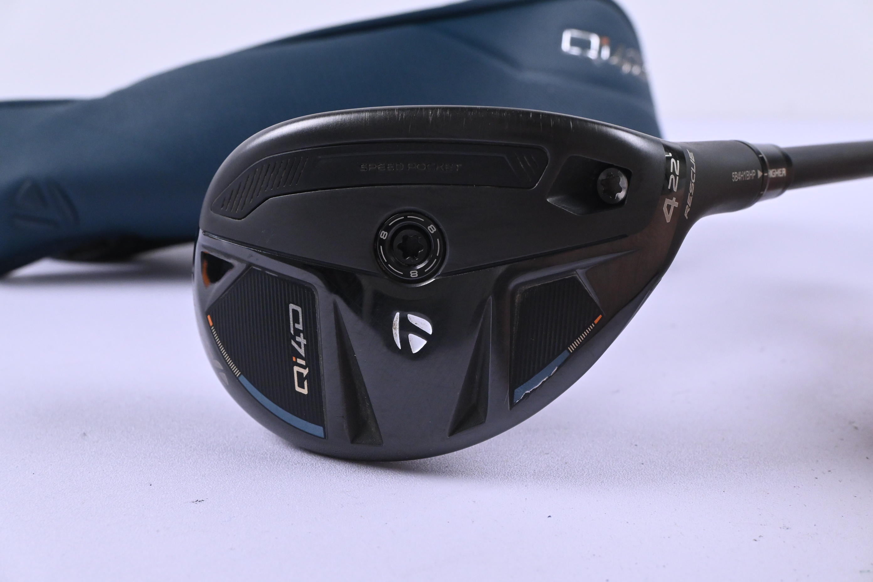 Taylormade Qi4D #4 Hybrid / 22 Degree / Stiff Flex Taylormade REAX 75 Shaft