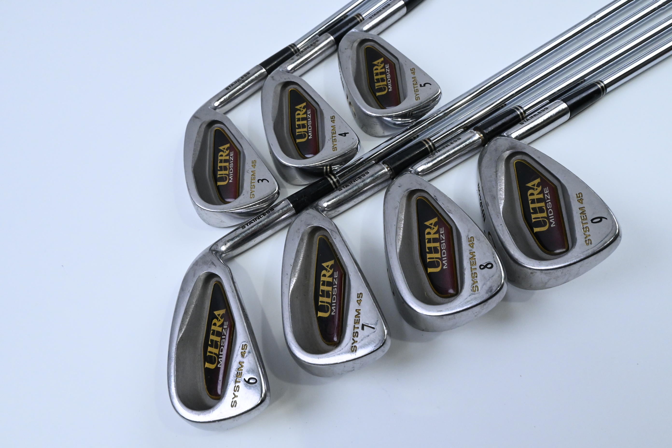 Wilson Ultra Midsize System 45 Irons / 3-9 / Regular Flex Wilson Ultra Shafts