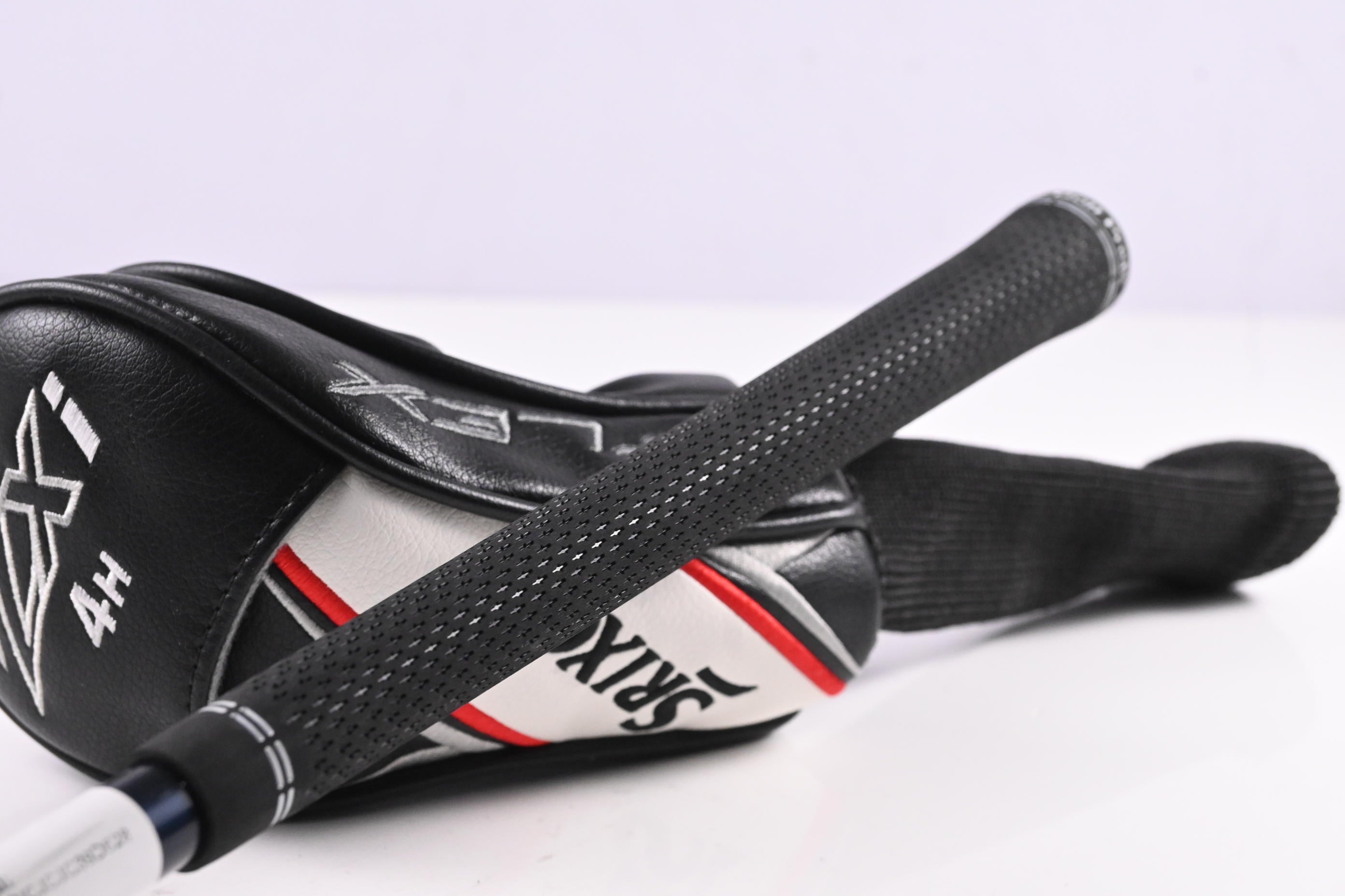 Left Hand Srixon ZXi #4 Hybrid / 22 Degree / Regular Flex Fujikura Ventus TR