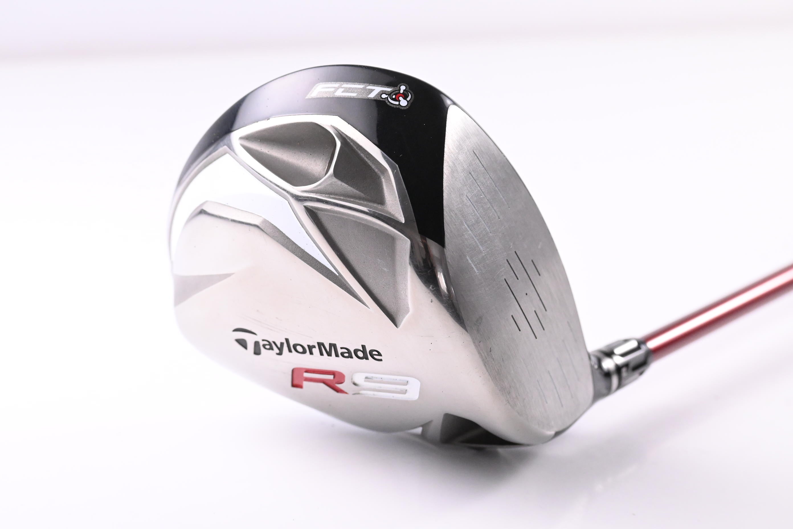 Taylormade R9 460 Driver / 9.5 Degree / Stiff Flex Fujikura Motore 65 Shaft