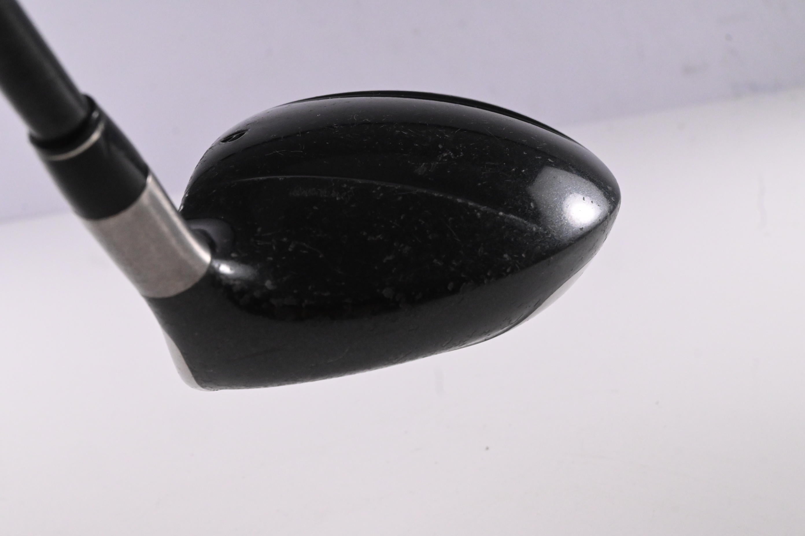 Taylormade 300 Ti Driver / 10.5 Degree / Regular Flex Taylormade Lite 80 Shaft