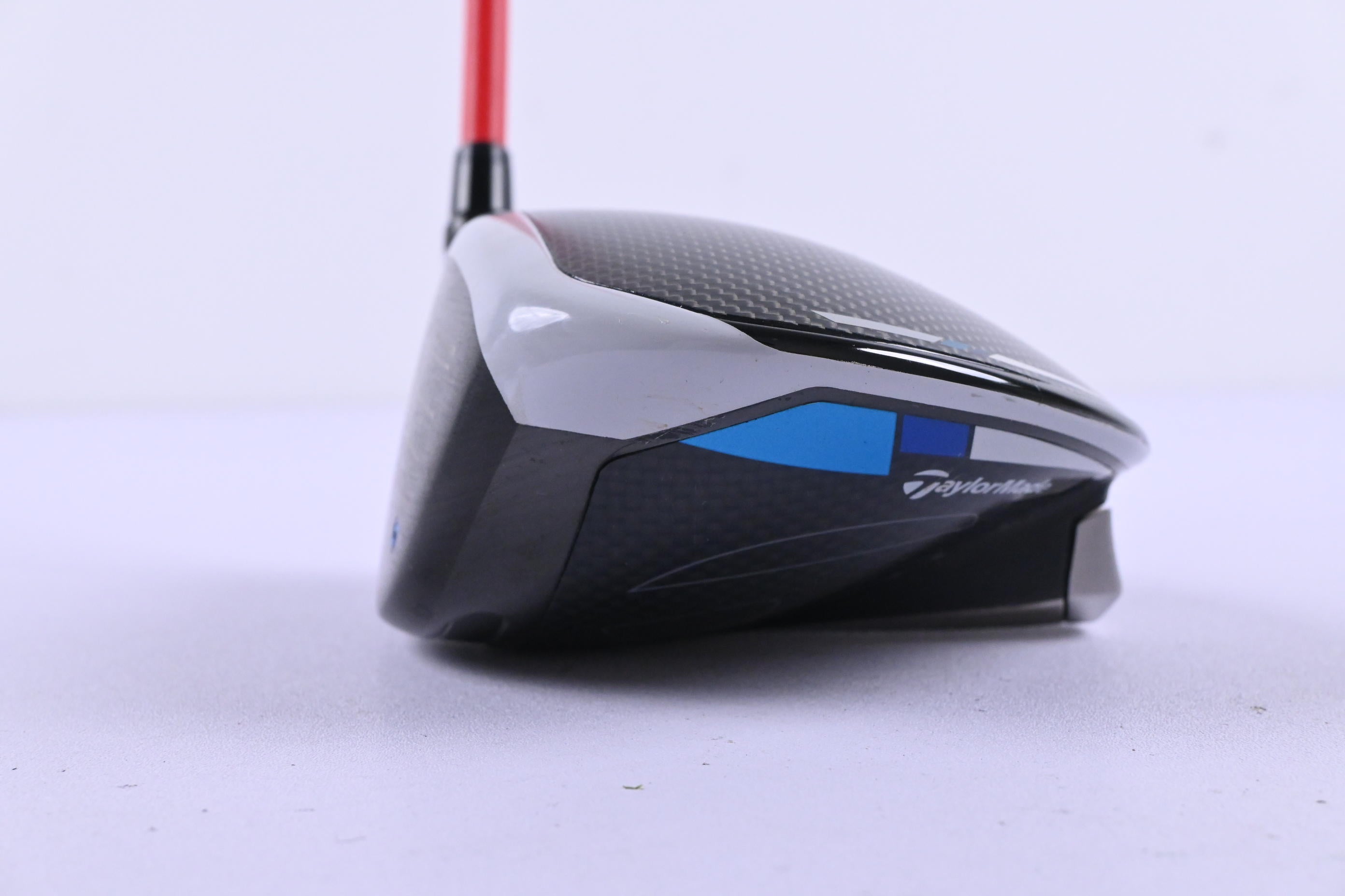 Left Hand Taylormade SIM Max D Driver / 10.5 Degree / Regular Flex ProForce V2 5