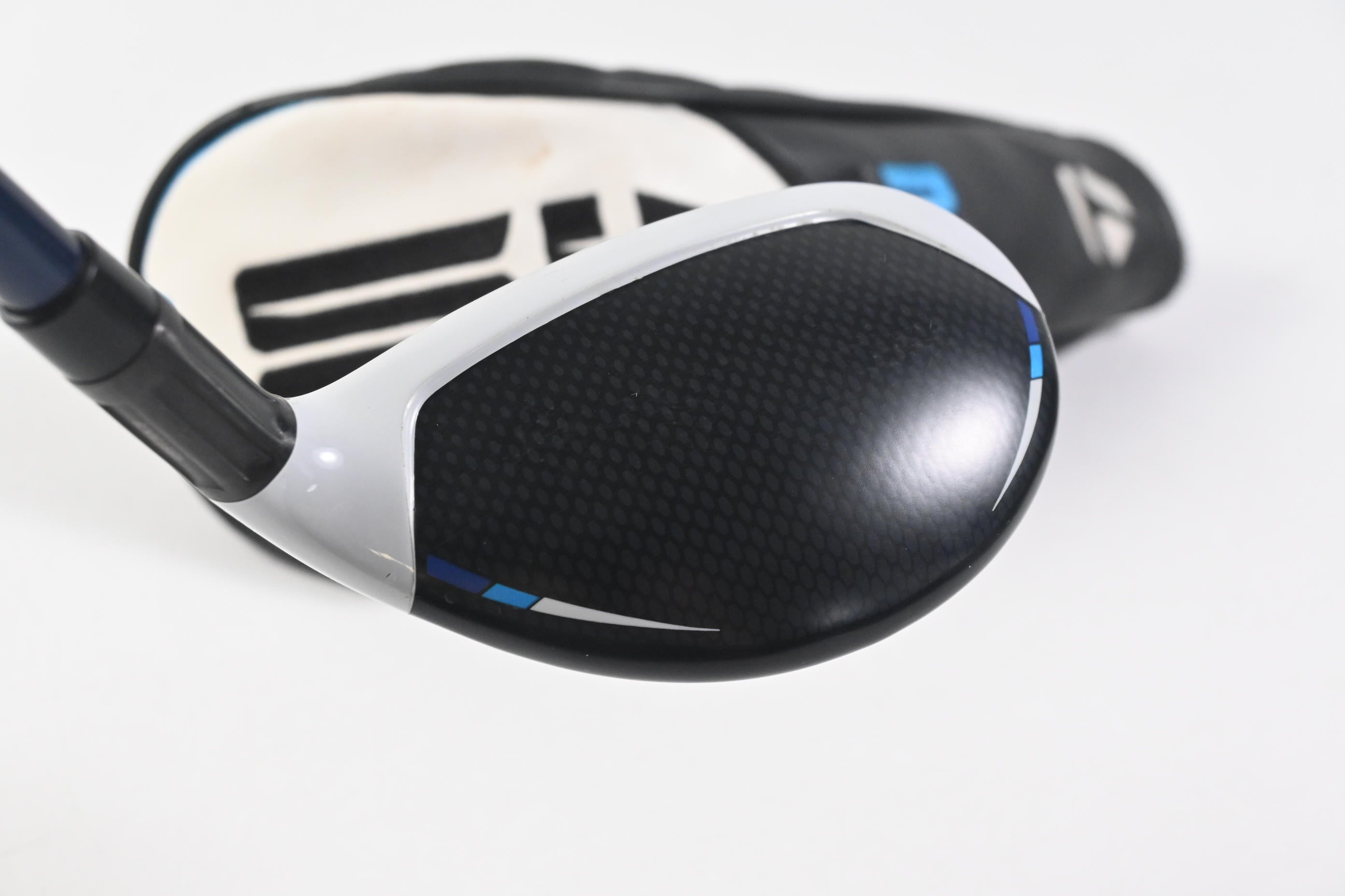 Taylormade SIM2 Max #3 Hybrid / 19 Degree / Regular Flex Ventus Blue 6 Shaft