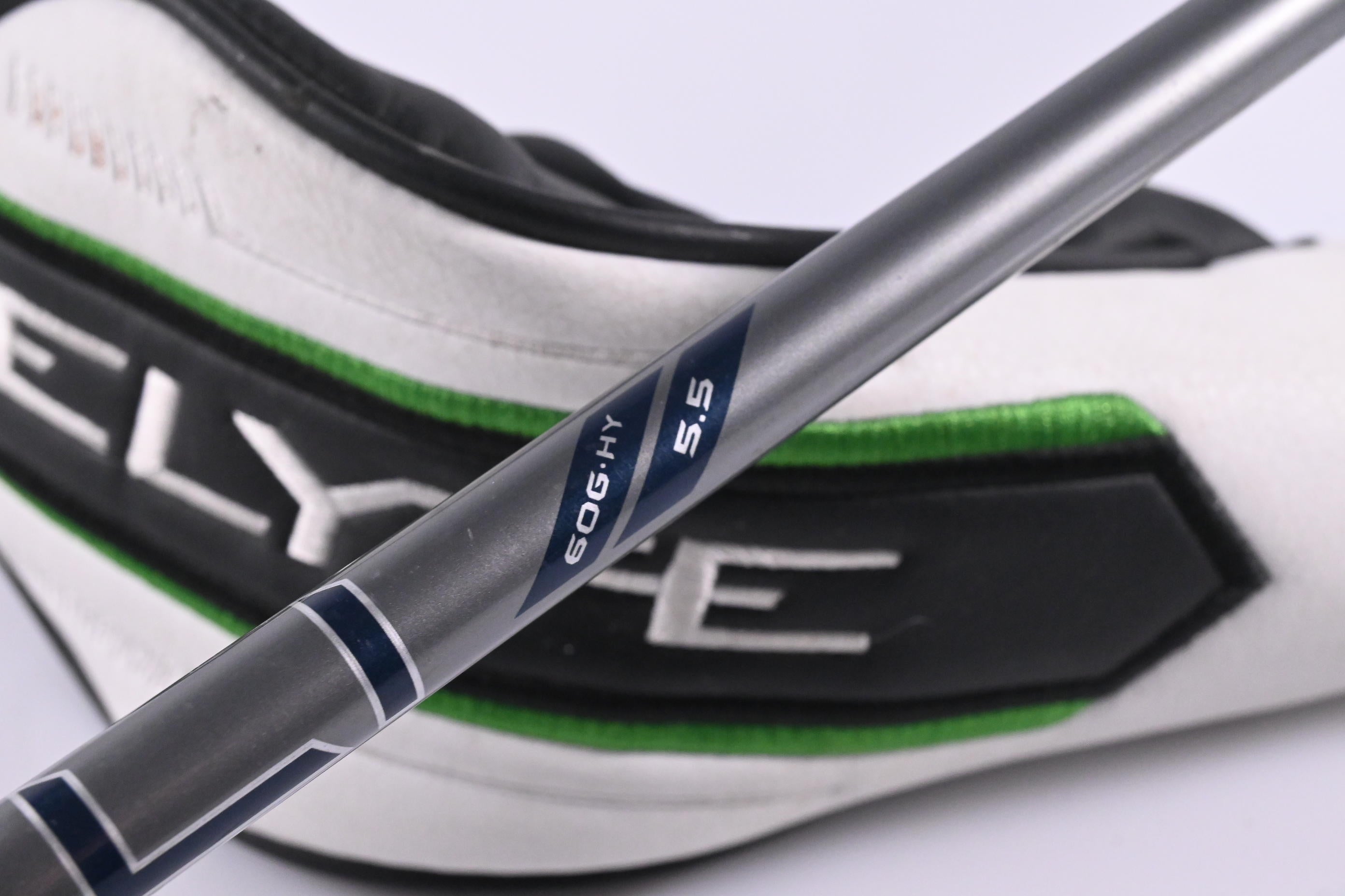 Callaway Elyte #4 Hybrid / 22 Degree / Regular Flex Denali Charcoal 60 Shaft