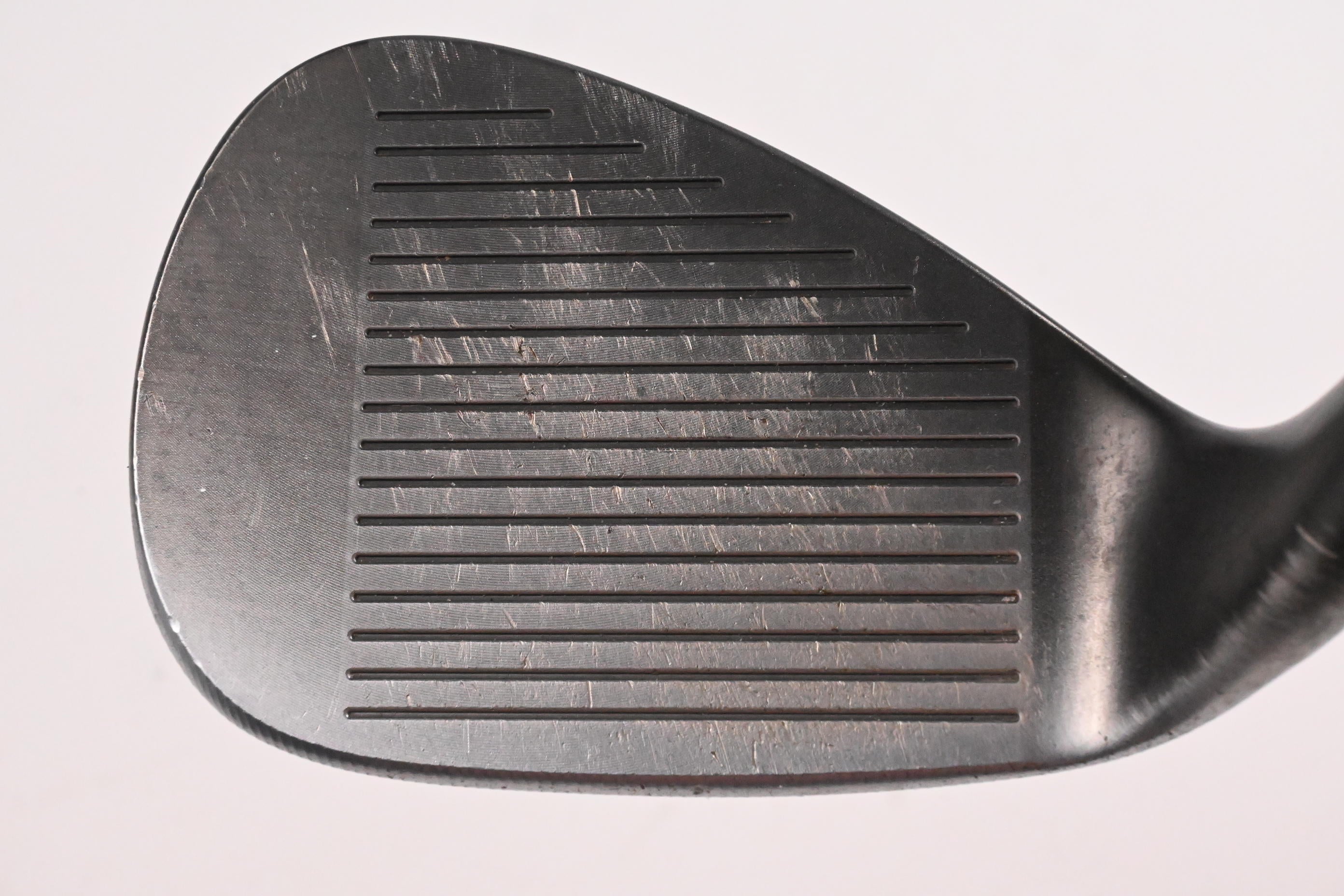 Taylormade Milled Grind Black Sand Wedge / 56 Degree / Wedge Flex Dynamic Gold