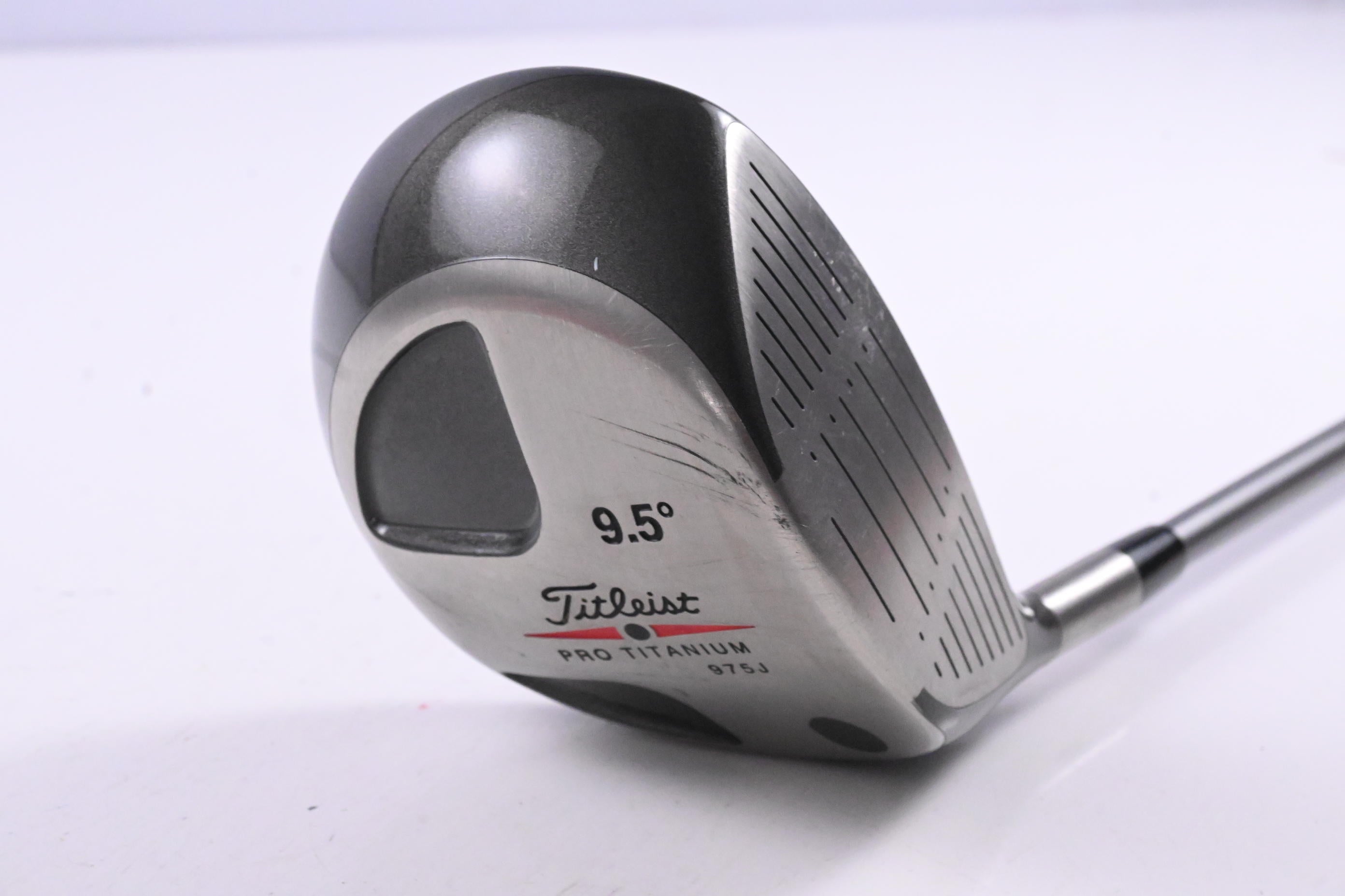 Titleist 975 J Driver / 9.5 Degree / Stiff Flex Titleist UltraLite 60 Shaft
