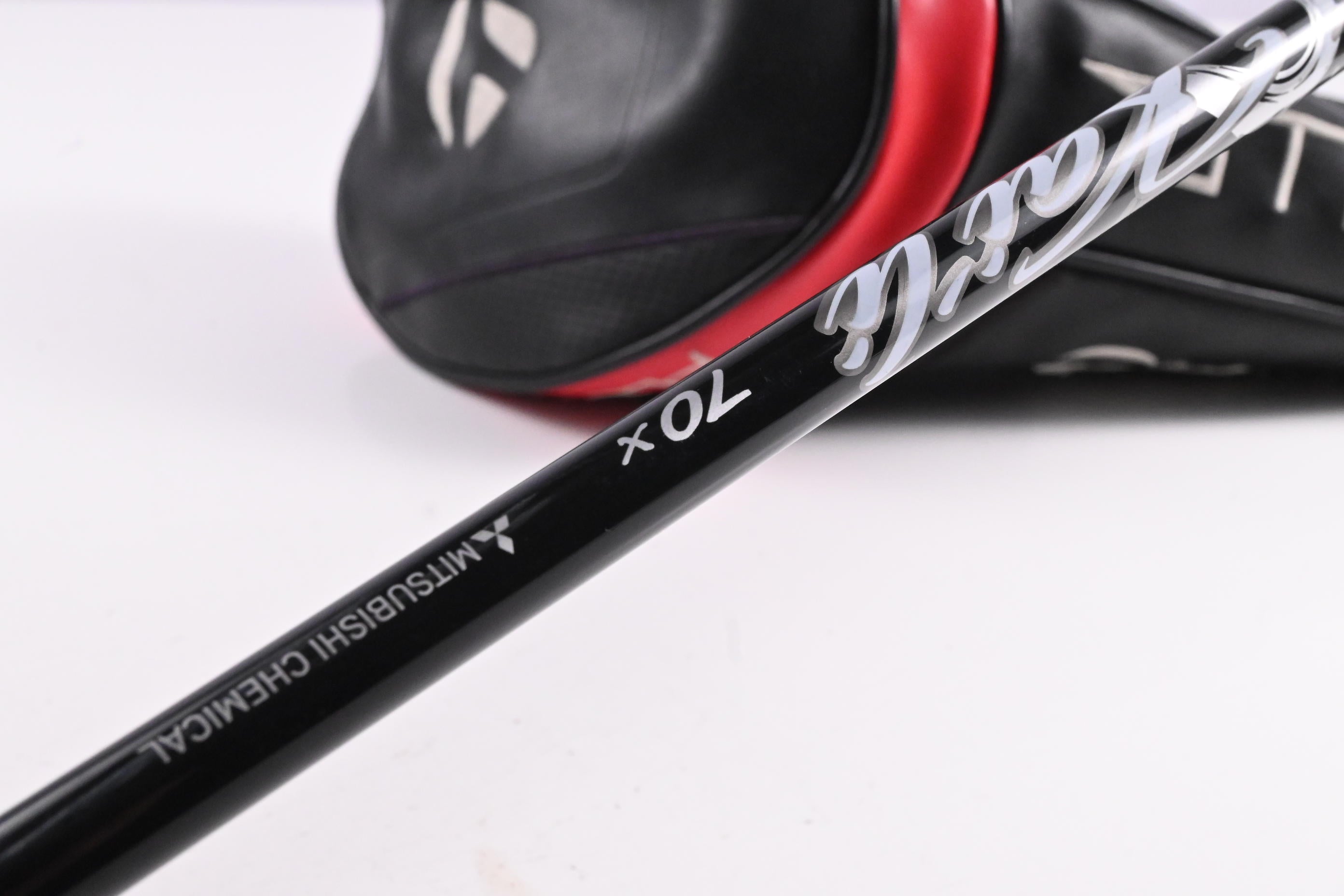 Taylormade Stealth Plus Driver / 9 Degree / X-Flex Kai'li White 70 Shaft